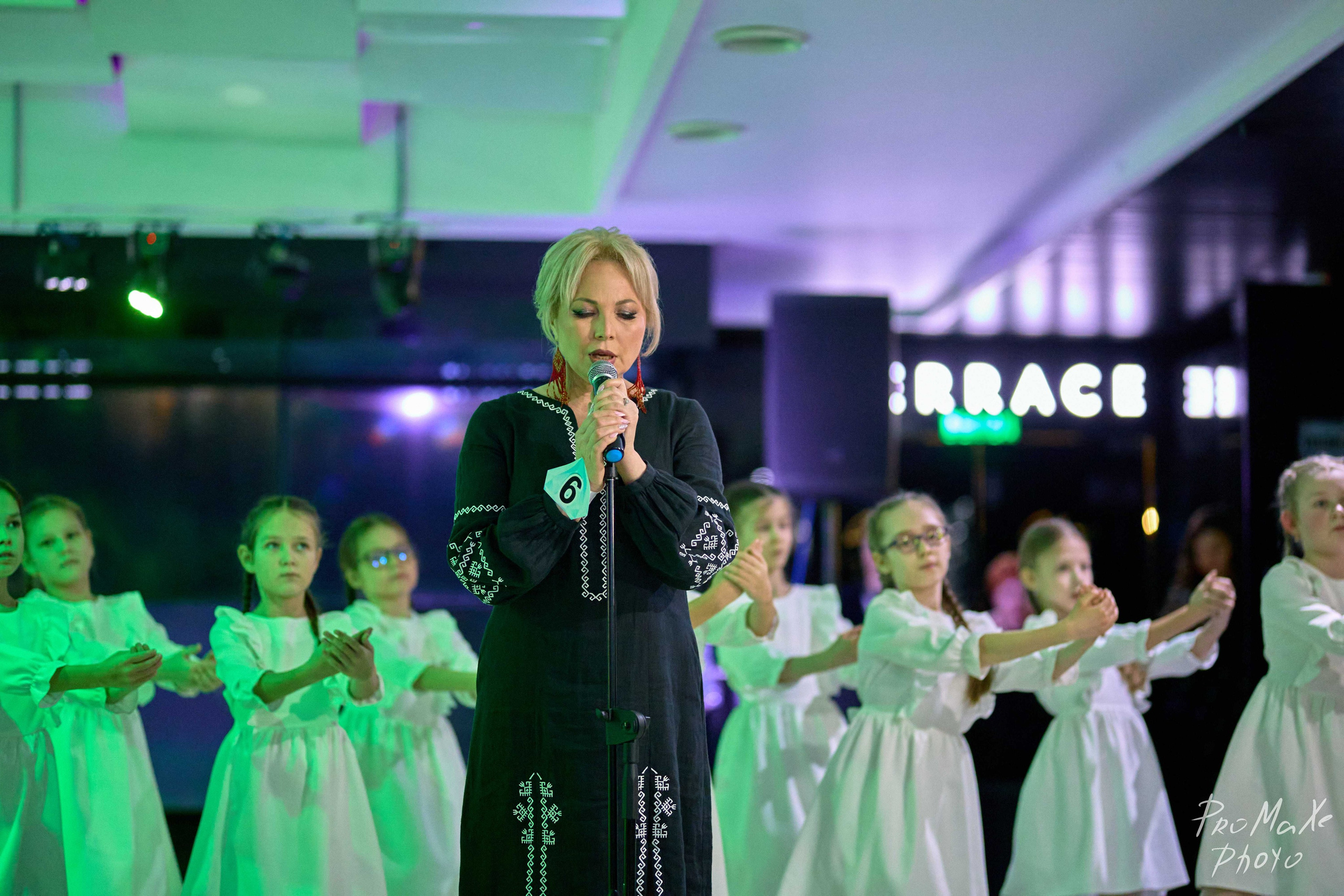 Зал КРАСА МАСС-МЕДИА ЧУВАШИИ. Владимир Суздалов (ProMaXe) — Портретный фотограф, тематические фотосессии в Чебоксарах