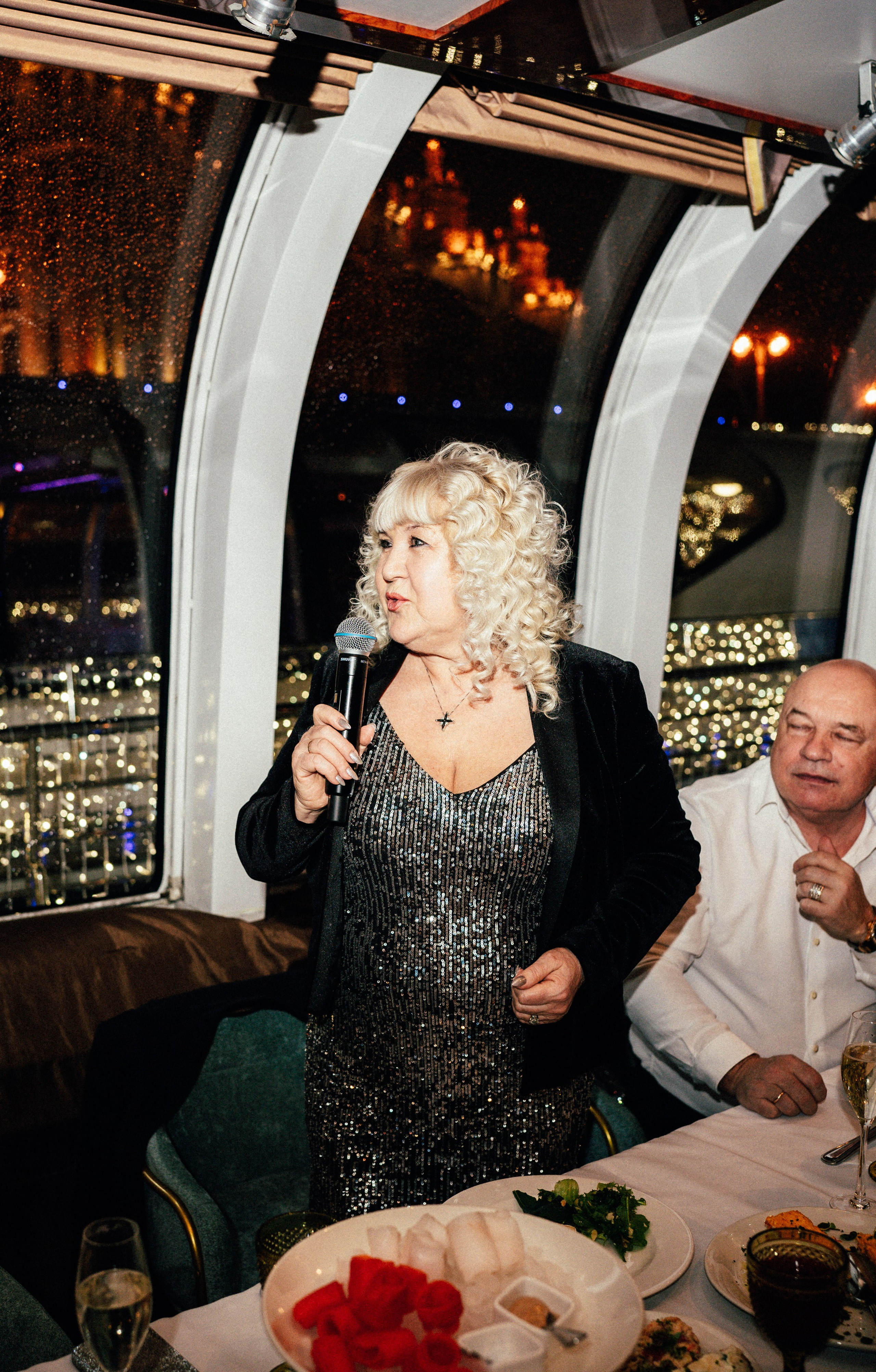 Корпоратив Erwin Река. Портретный и репортажный фотограф