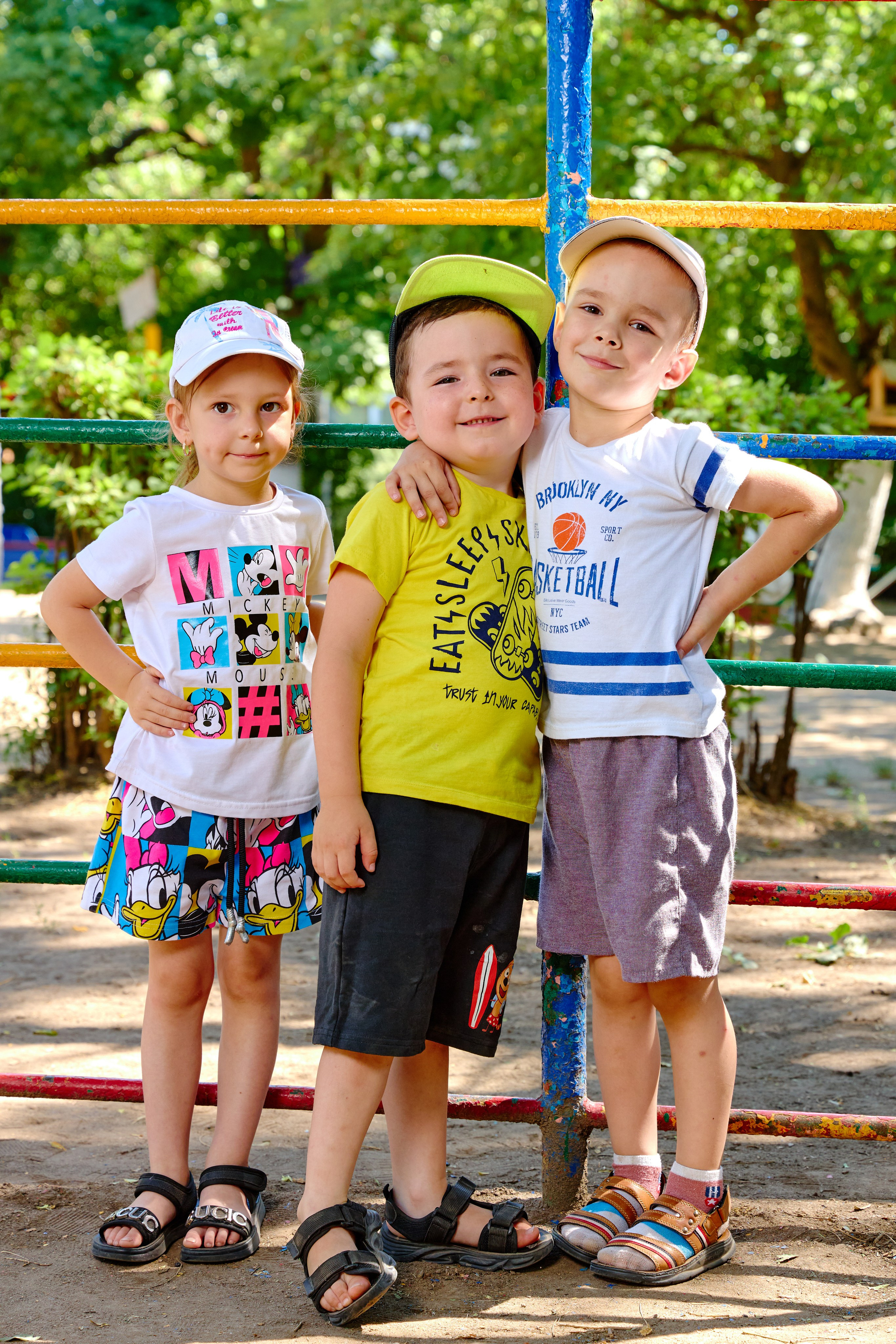 Пример летней съёмки в детском саду № 92 младшая группа Ромашки. Фотограф Выпускные альбомы Таганрог Сергей Коробченко