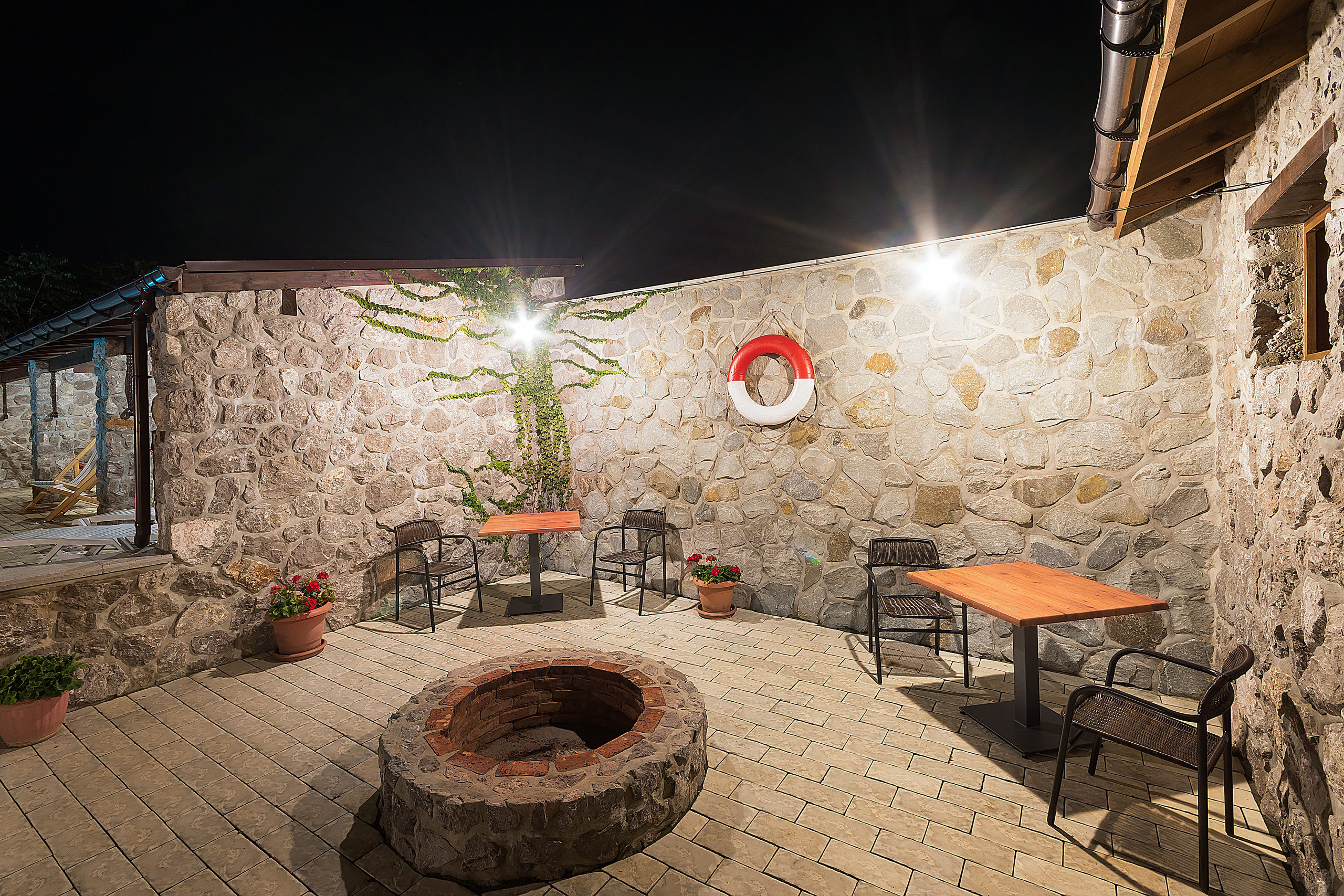 Отель Амазонка. Фотограф в Крыму Романенко Даниил