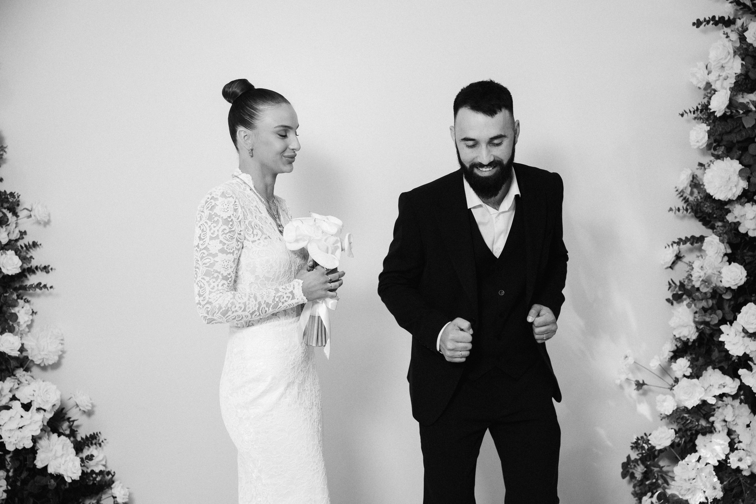 Свадебная фотосессия в гостинице «Владикавказ». Фотограф во Владикавказе Юрий Геворгизов