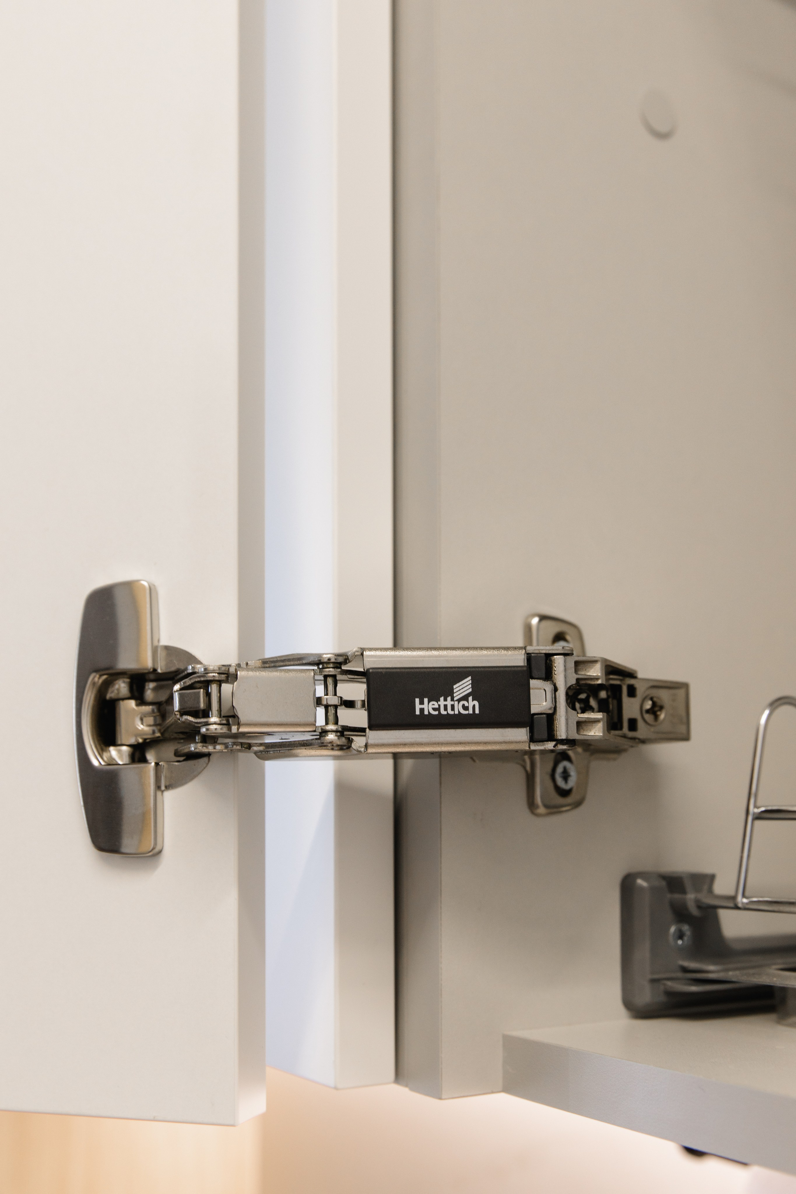 Rozalux. ГУДРУМ — Мебель на заказ в Томске | Кухни | Шкафы | Стулья и Столы