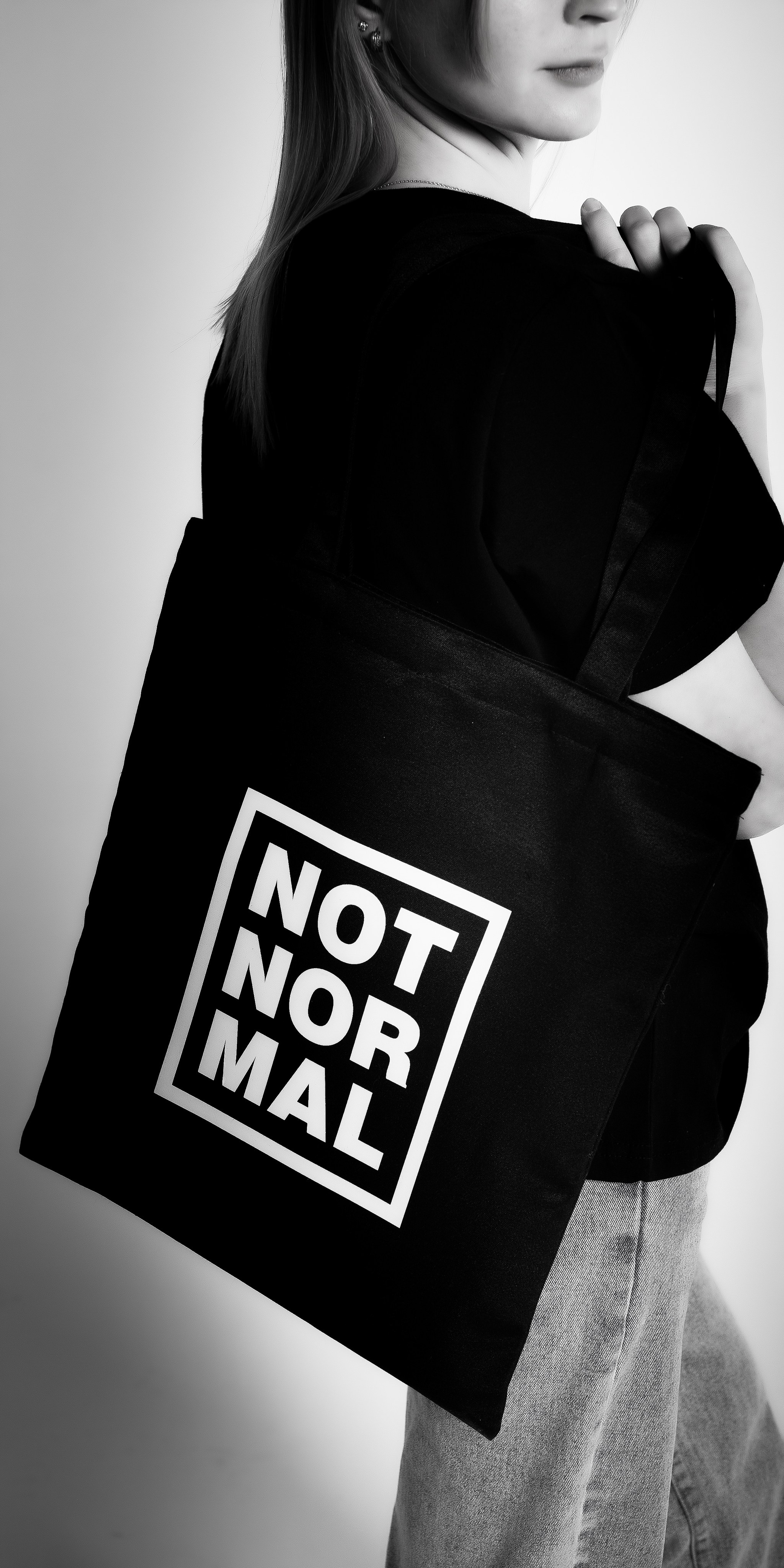 NOT NOR MAL. Фотограф