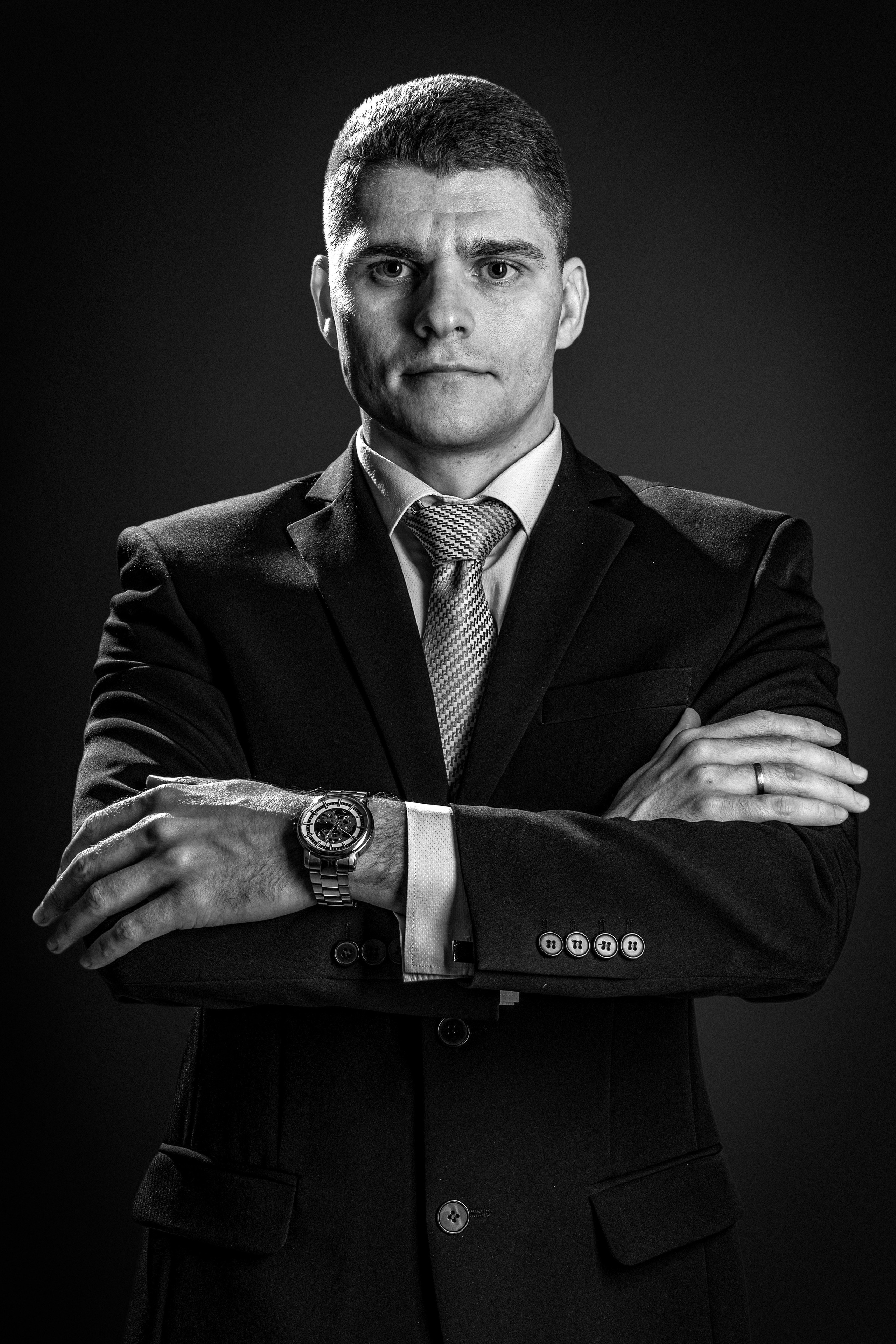 Мужской портрет. Максим Матвийченко и Виктория Басова профессионалы своего дела