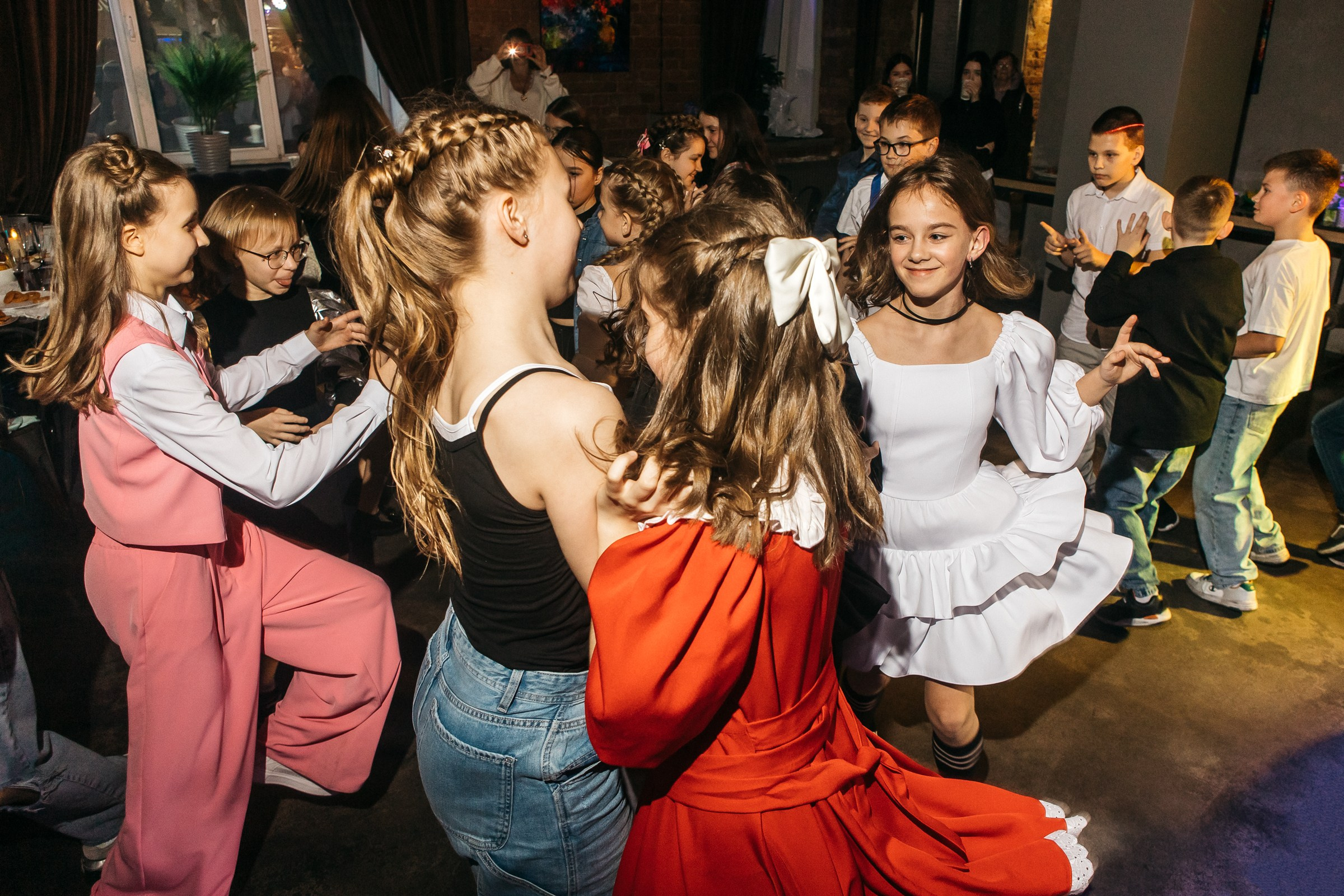 Репортажный фотограф на выпускной Питер