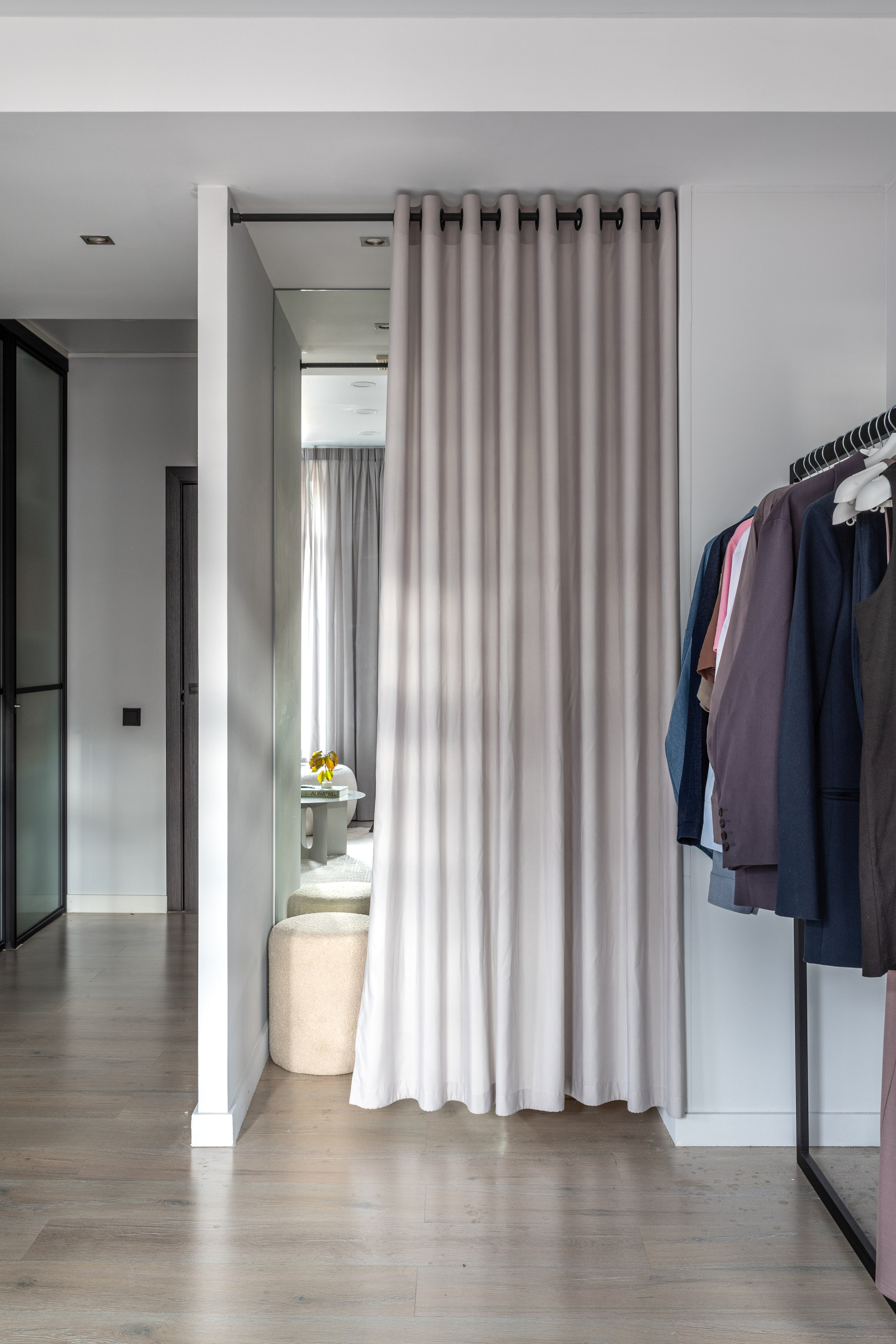 Шоурум магазина одежды WEME (136 м²). Елена Жукова. Архитектура, дизайн и ремонт