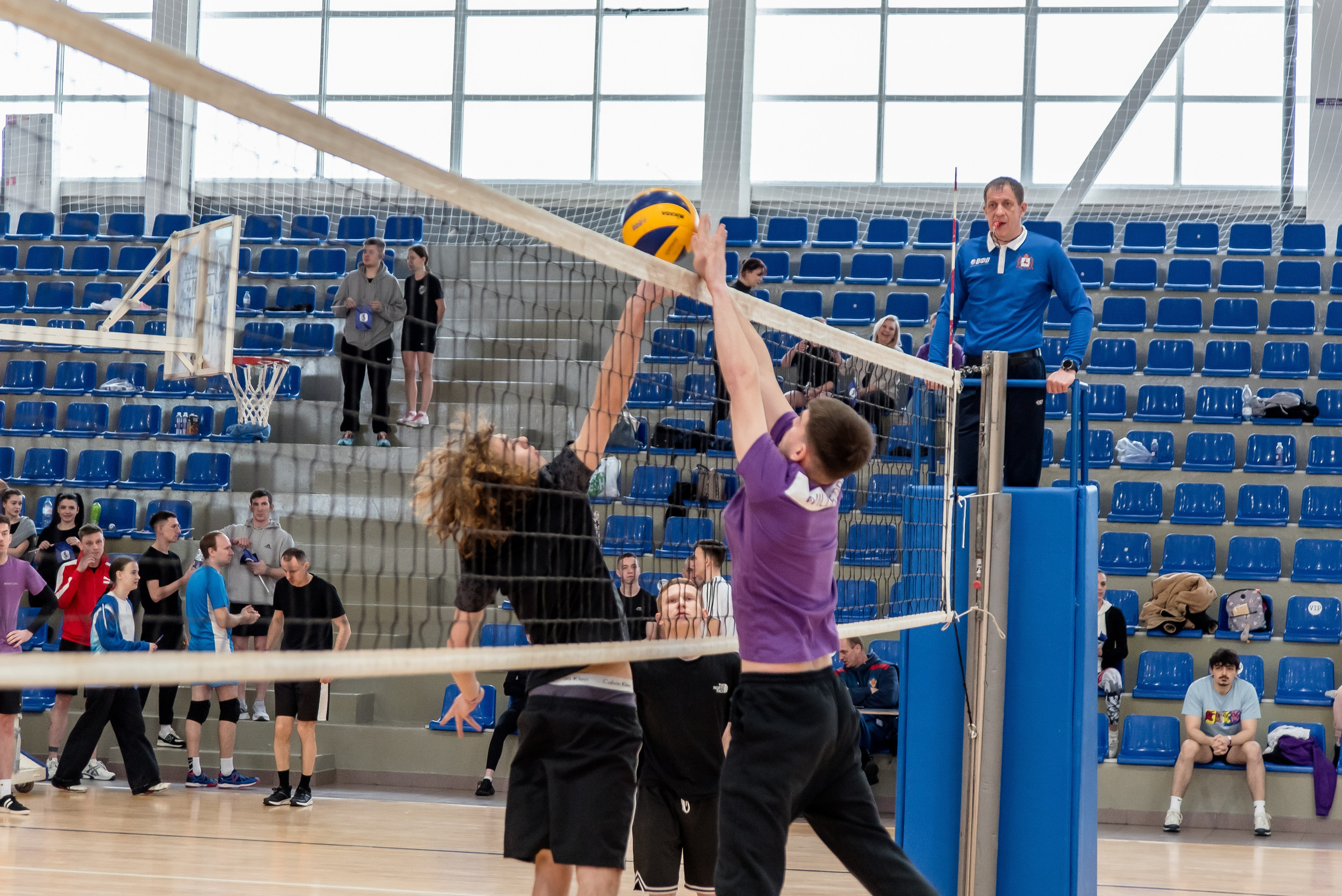 Зимний кубок по волейболу 2025 Wildberries. Фотограф Макс Огурцов в Нижнем Новгороде