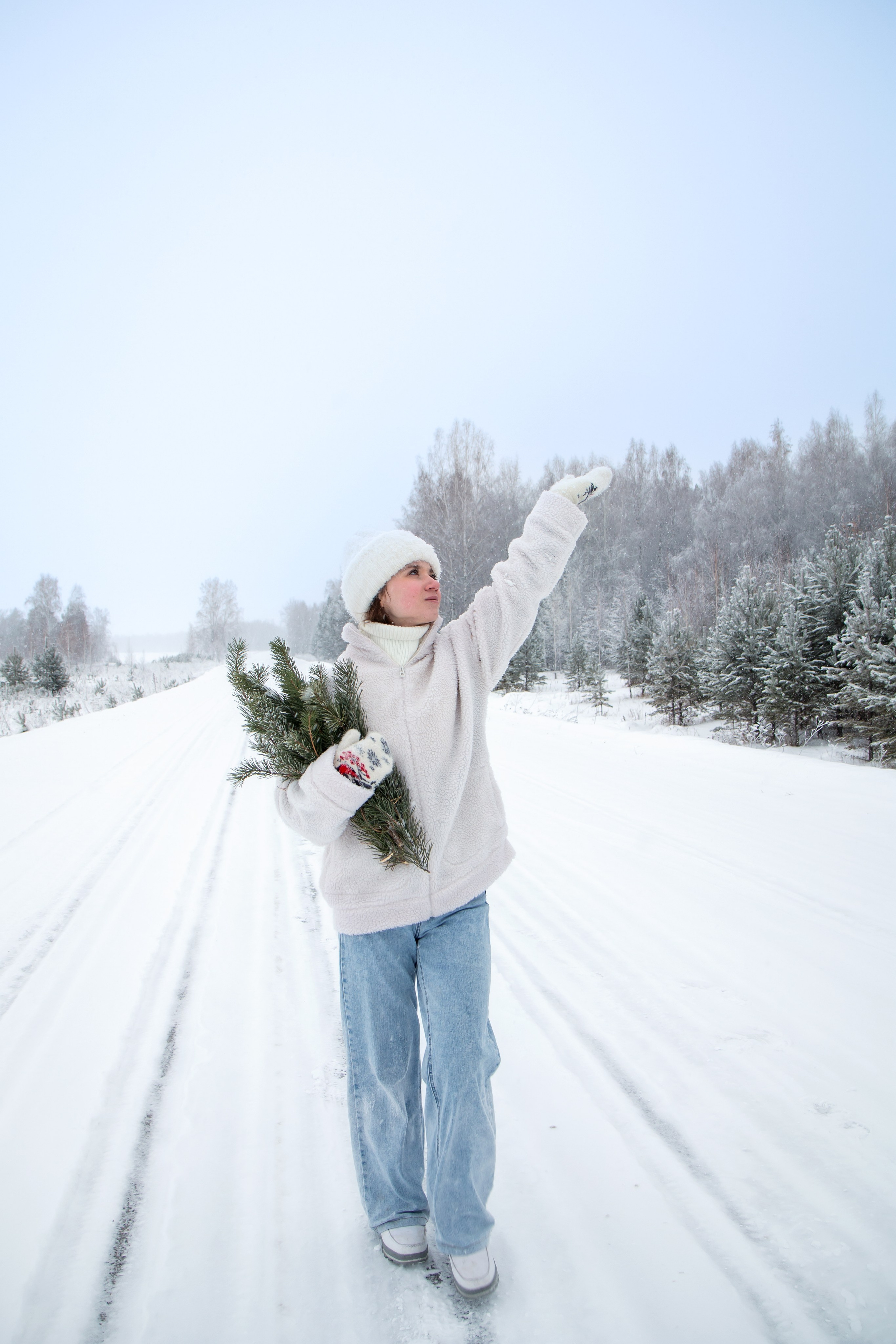 Дарья. В зимнем лесу. Фотограф в Шелехове, лучшие выпускные альбомы в Шелехове