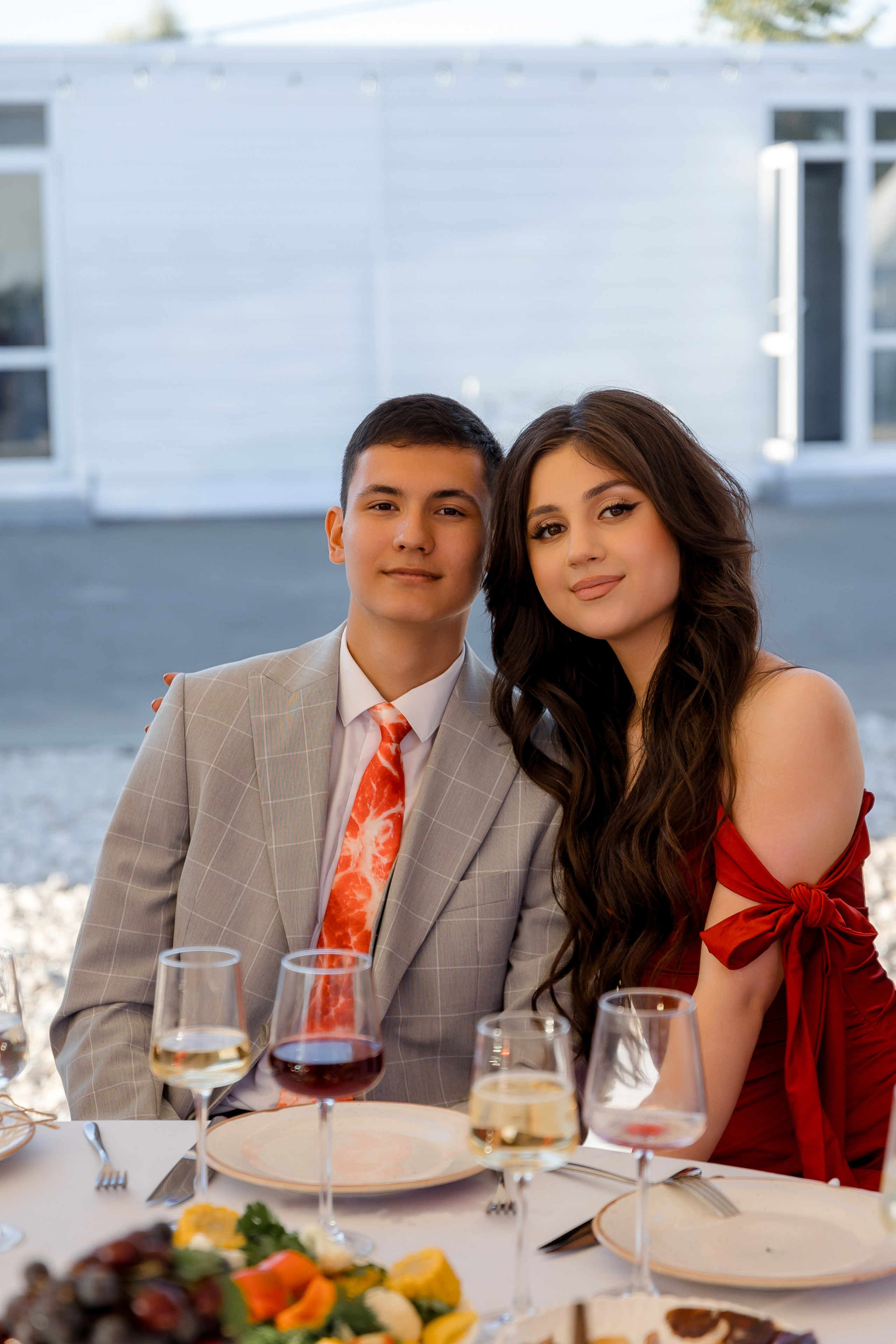 ВЫПУСКНОЙ White Place — Гимназия 52. Свадебный и семейный фотограф Динар Гильмутдинов