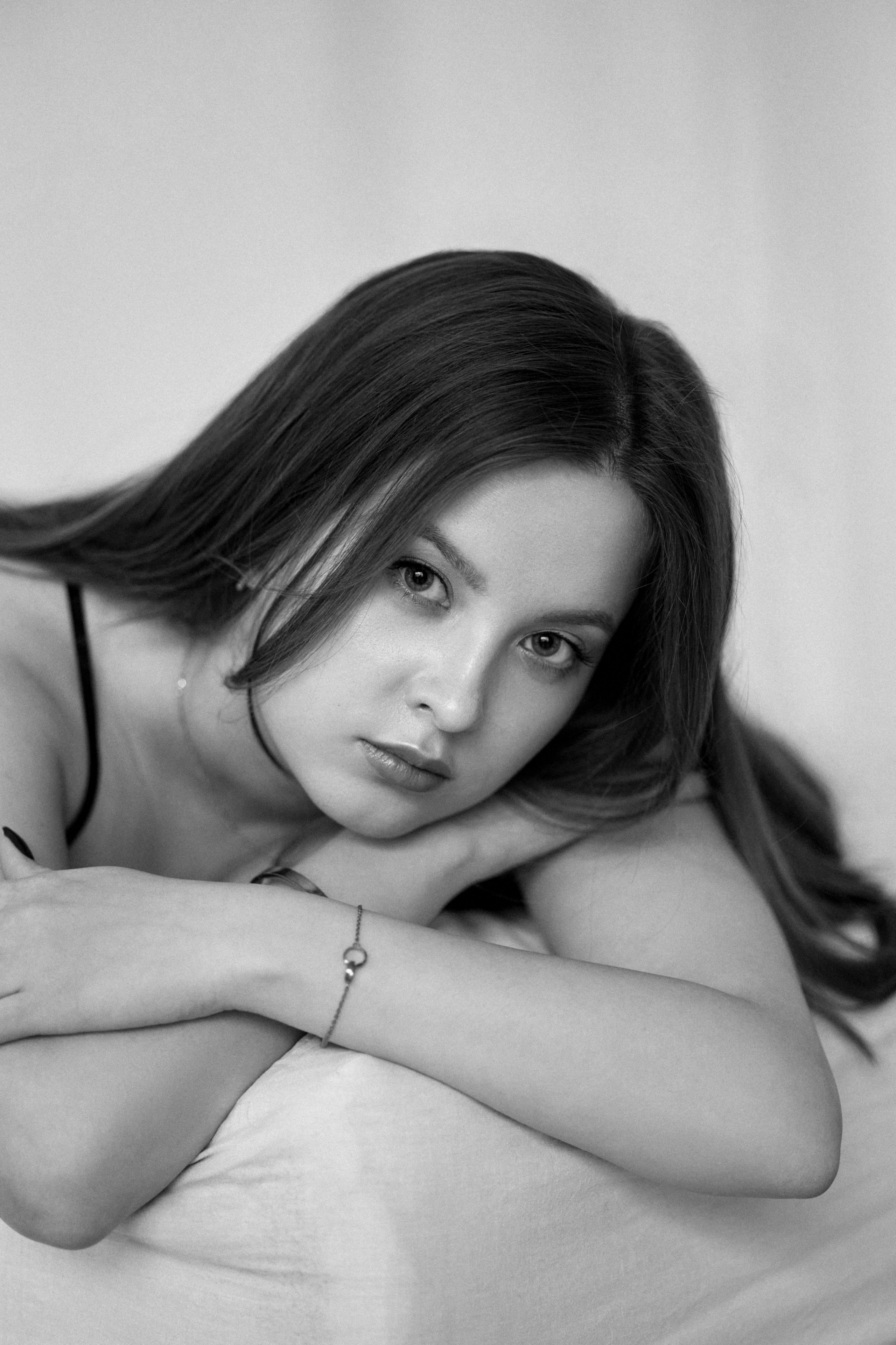 Фотосессия в студии. Сестры Карабаза. Фотографы и ретушеры в Москве и Санкт-Петербурге