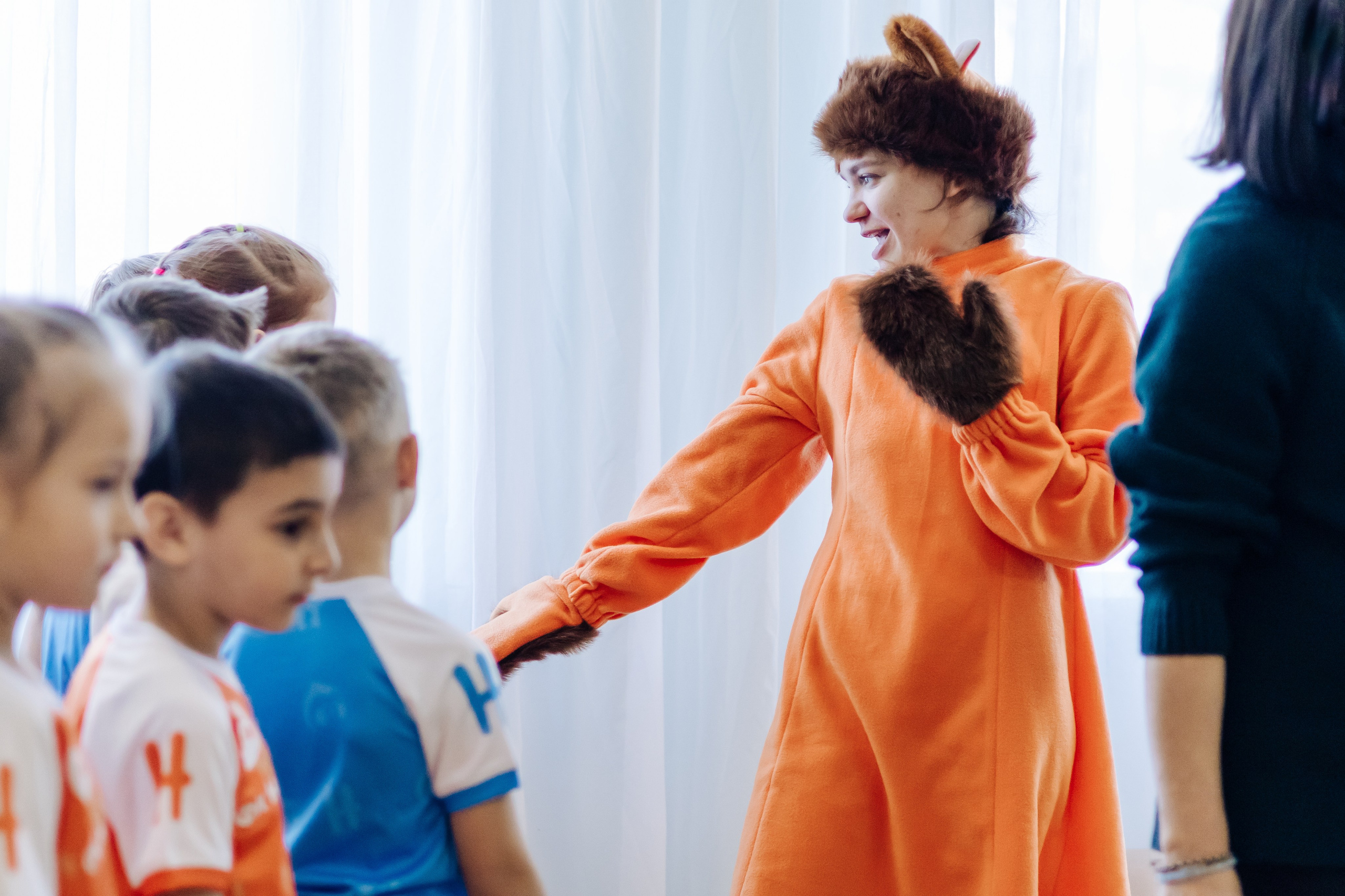 Фотосессия с кубком в детских садах г. Магнитогорска. Денис Прохоров Фотограф в г. Магнитогорск