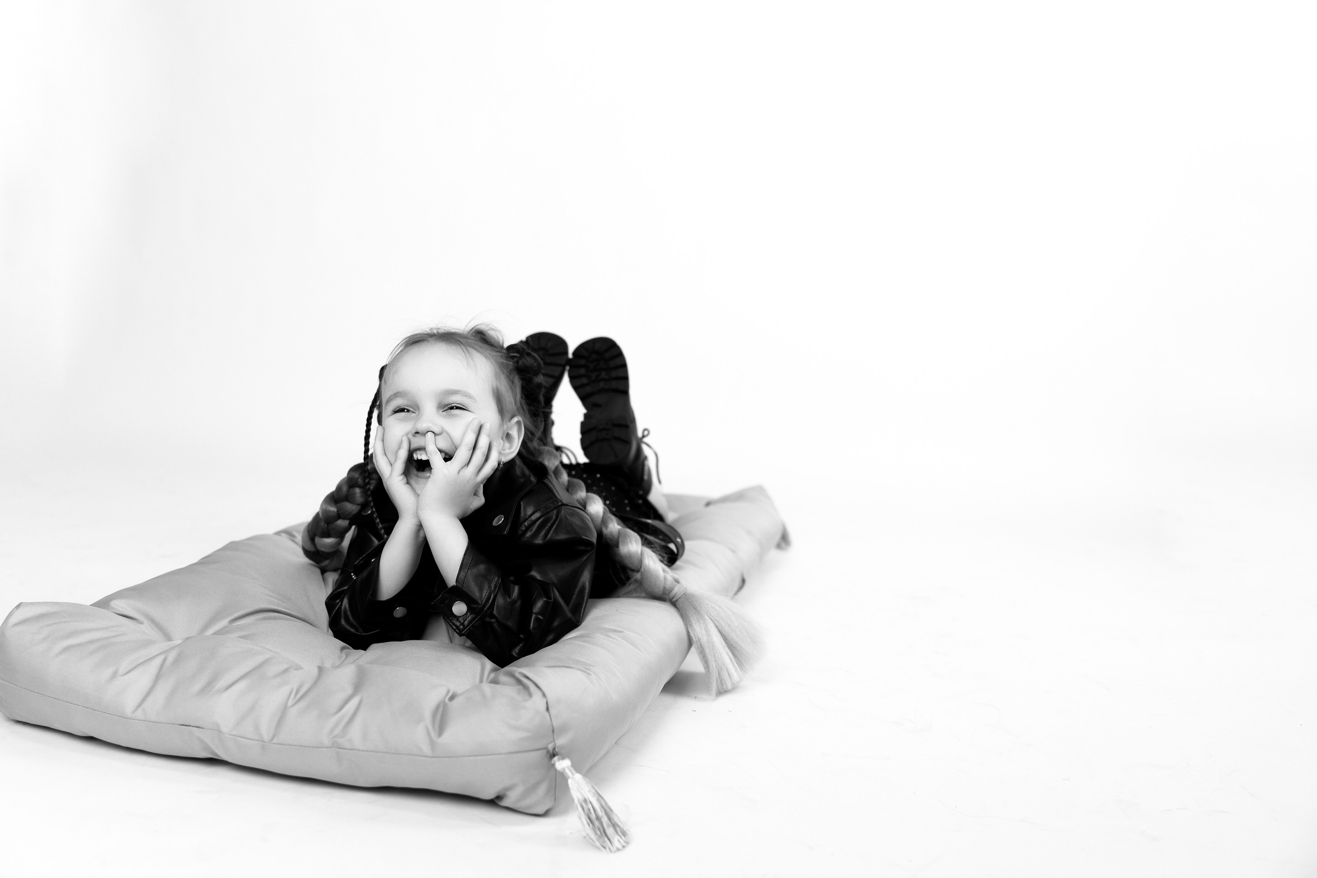 Екатерина и Арина. Семейный фотограф в Екатеринбурге и Красноуфимске Евгения Лягаева