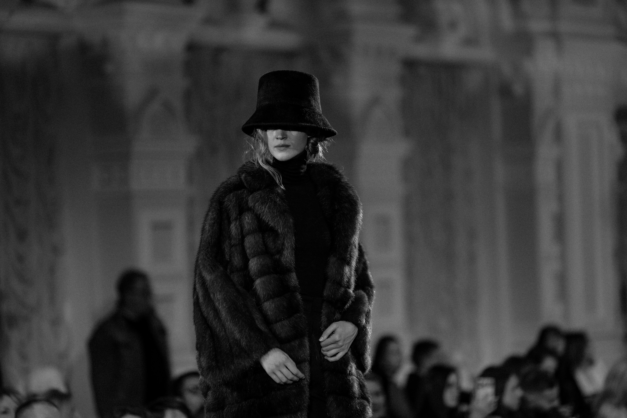 Гум Закрытый Показ 2024. Свадебный фотограф FOTOKEYT