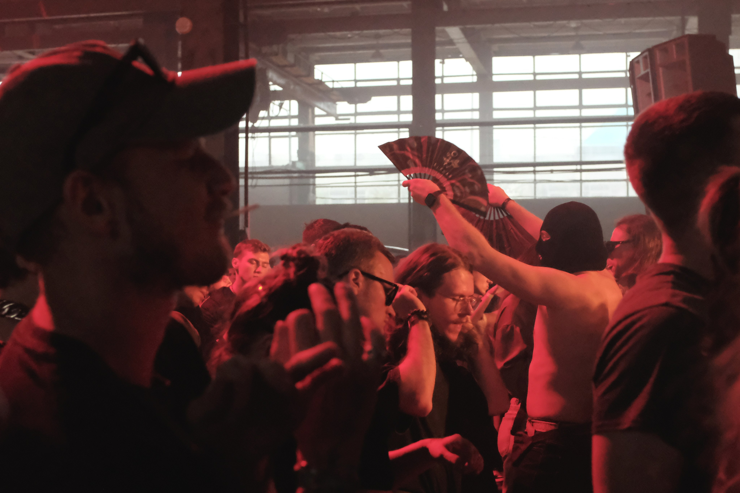 Gamma people. Гости и участники фестиваля GAMMA 6 июля 2025. Репортажный фотограф в Санкт-Петербурге Даниил Могута