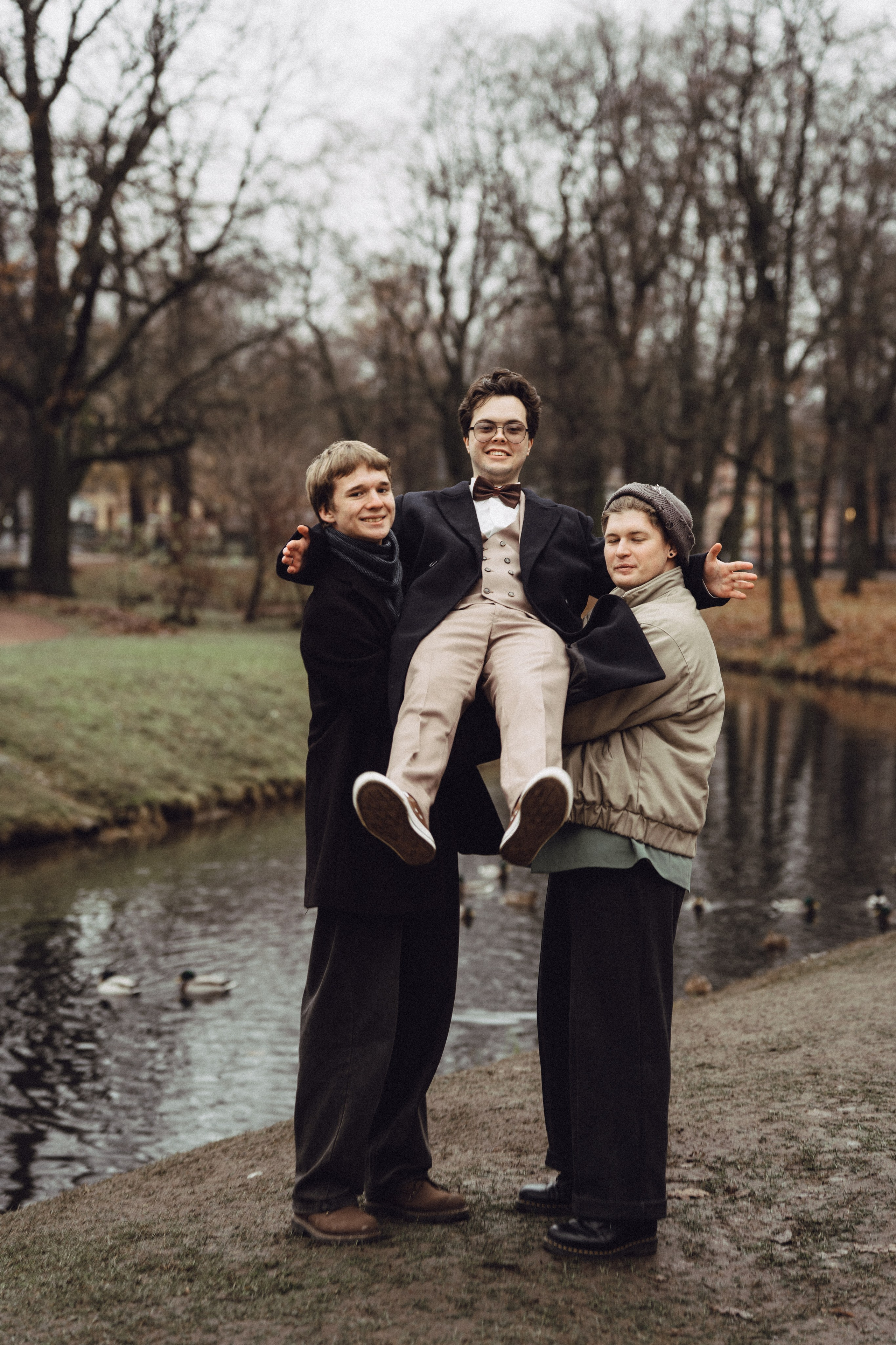 СВАДЕБНАЯ СЬЕМКА ВО ВТОРОМ ДВОРЦЕ С ГОСТЯМИ И ПРОГУЛКА В ТАВРИЧЕСКОМ САДУ. Профессиональный фотограф, Санкт-Петербург — Виктория Богомолова