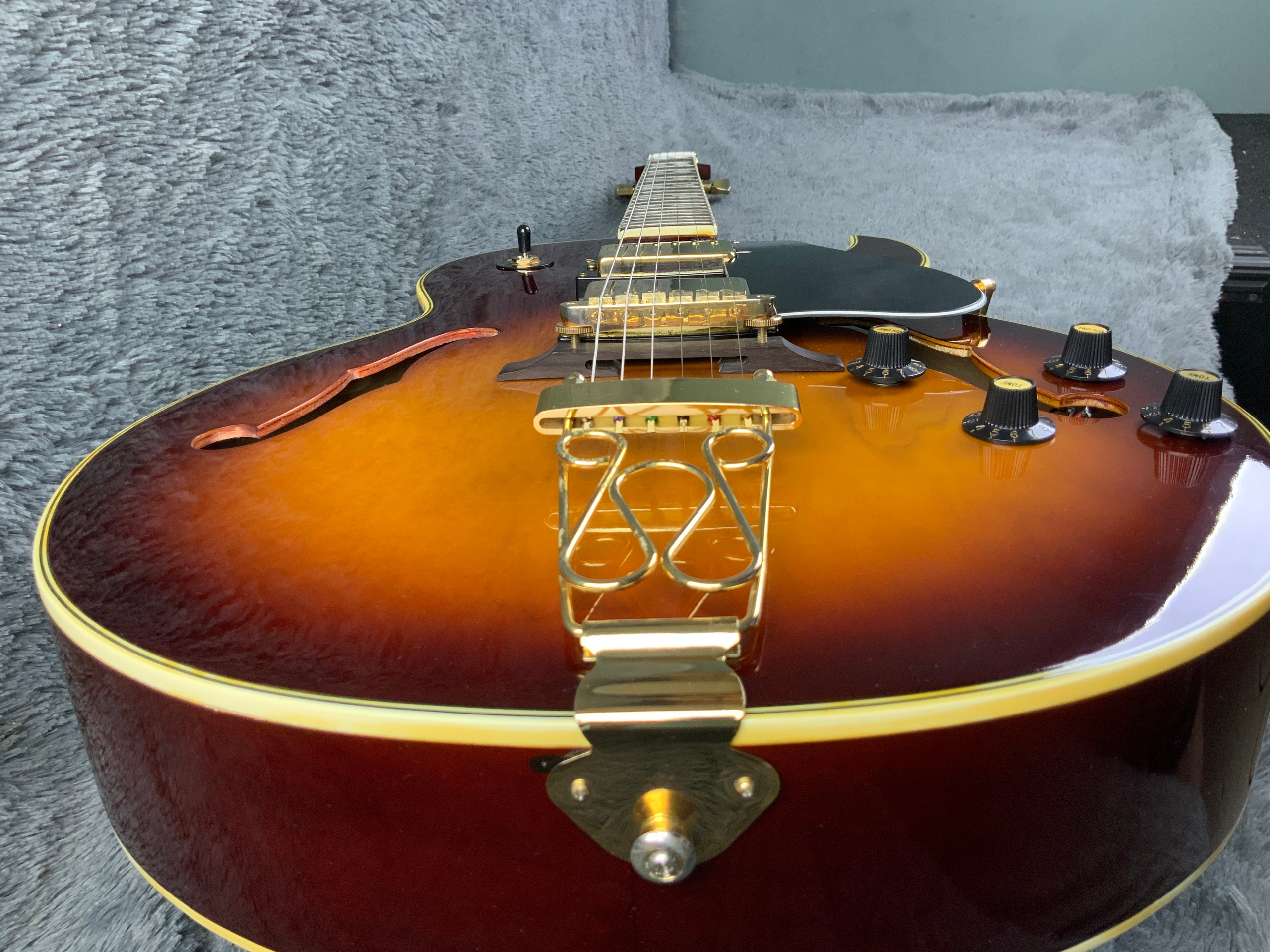 Maison FA-660 Hollow Body Made in Korea 80-90's