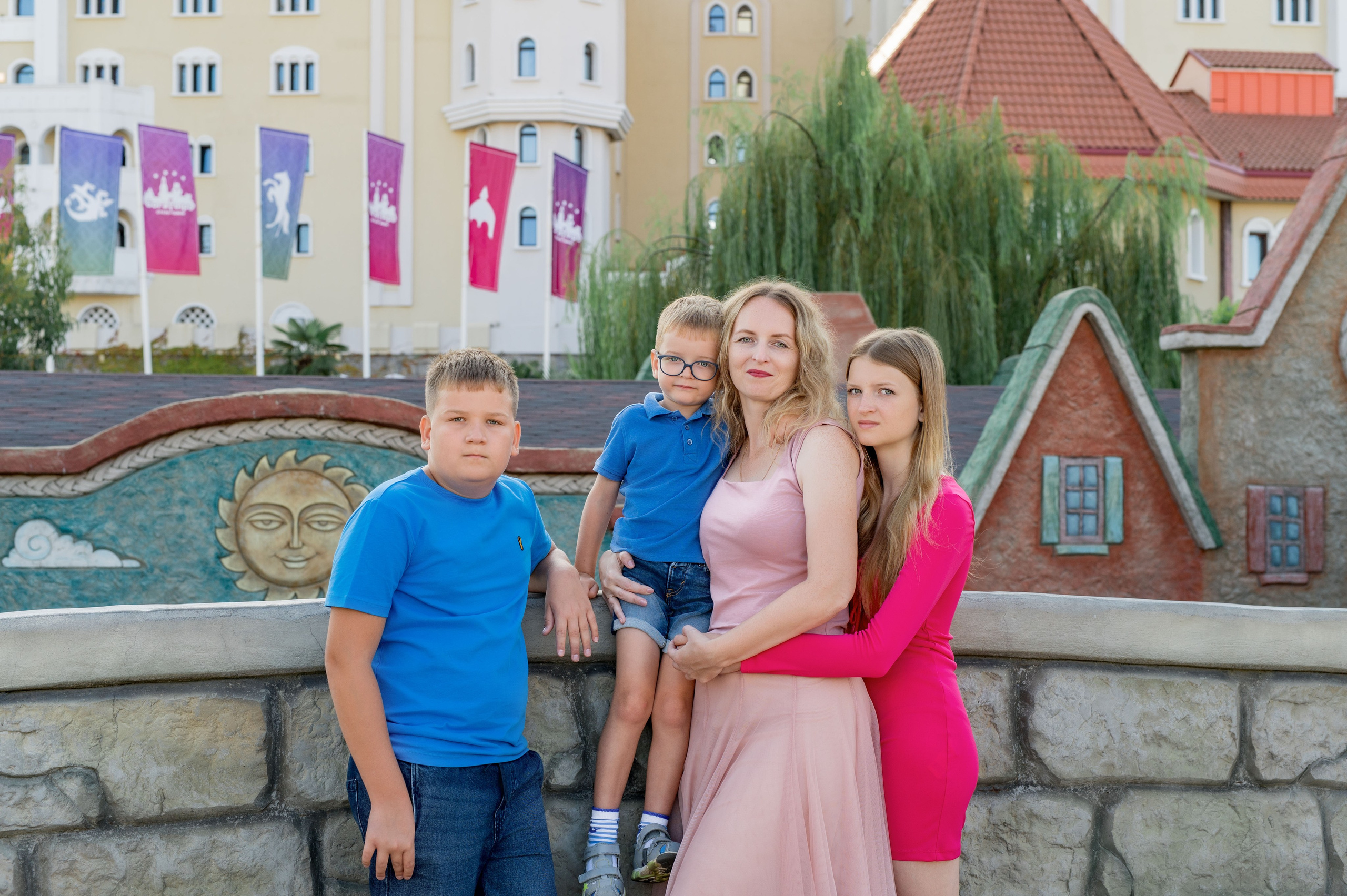 Семейная фотосессия в Сириусе. Фотограф в Сочи, Адлере, Сириусе и на Красной поляне Кушабаева Алёна