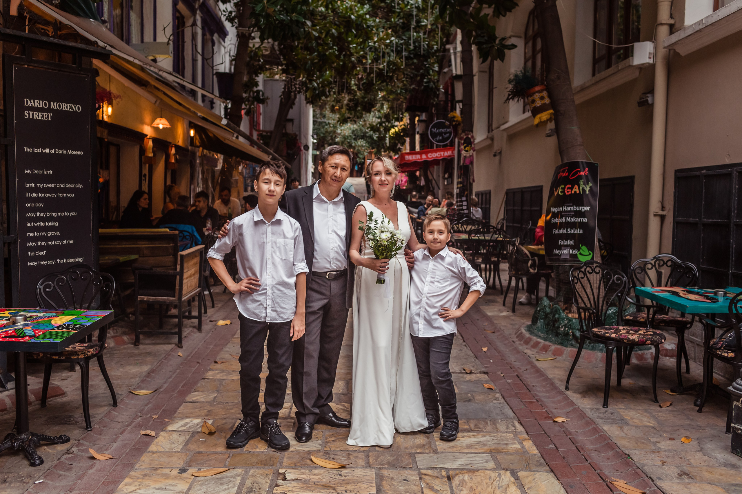 Wedding anniversary. Professional family and children’s photographer in Izmir Irina Eron
