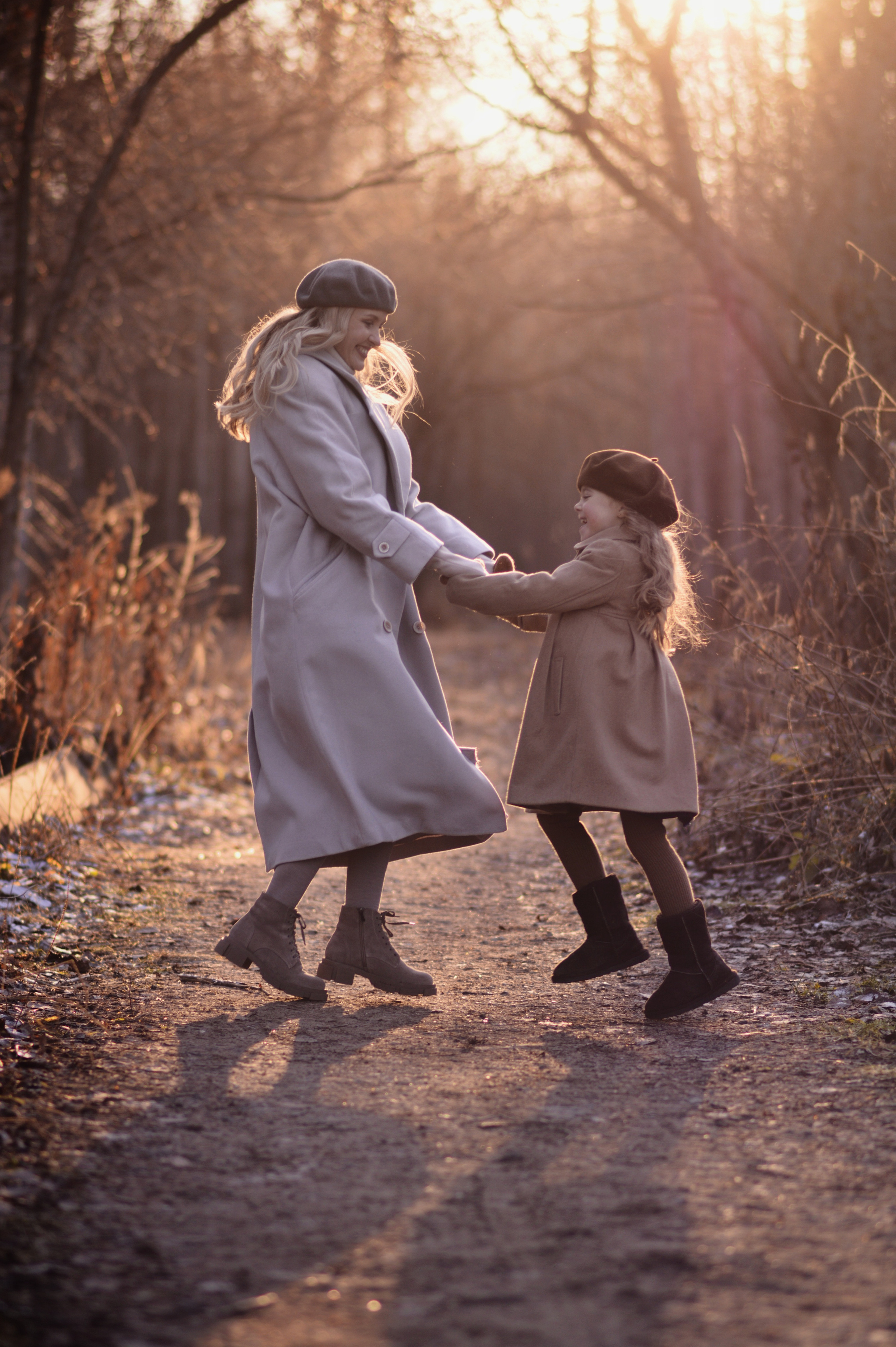 Фотопрогулка. Семейный, детский, солнечный фотограф в городе Перми Калина Анна