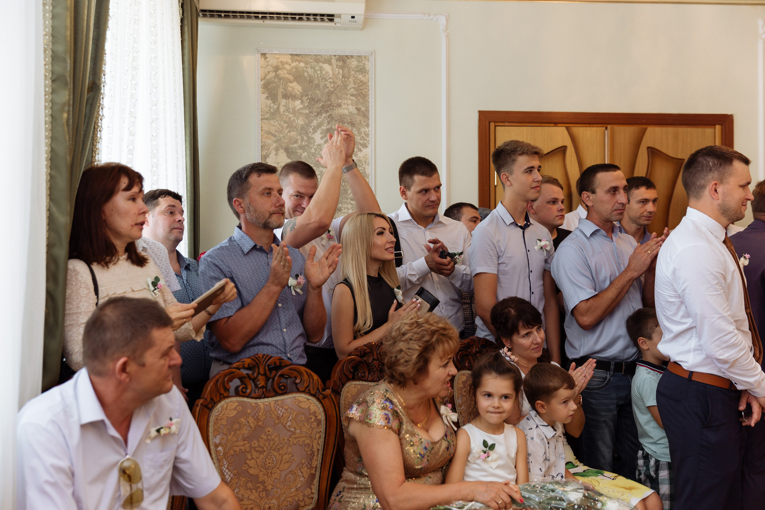 A | A. Свадебный фотограф Ростов-на-Дону Алла Белова