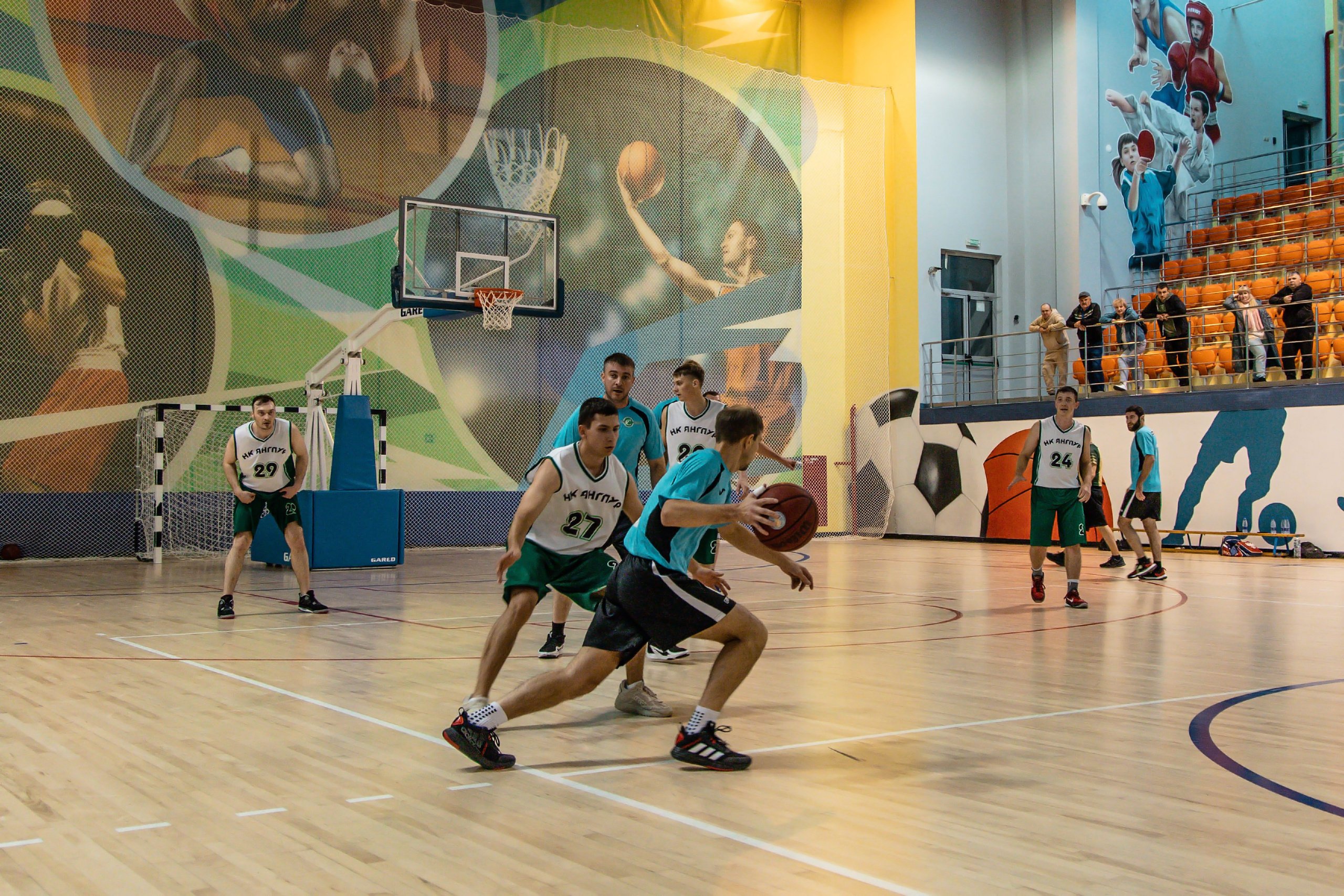 Соревнования по баскетболу в рамках городской спартакиады. Фотограф в Губкинском | Александра Артамонова