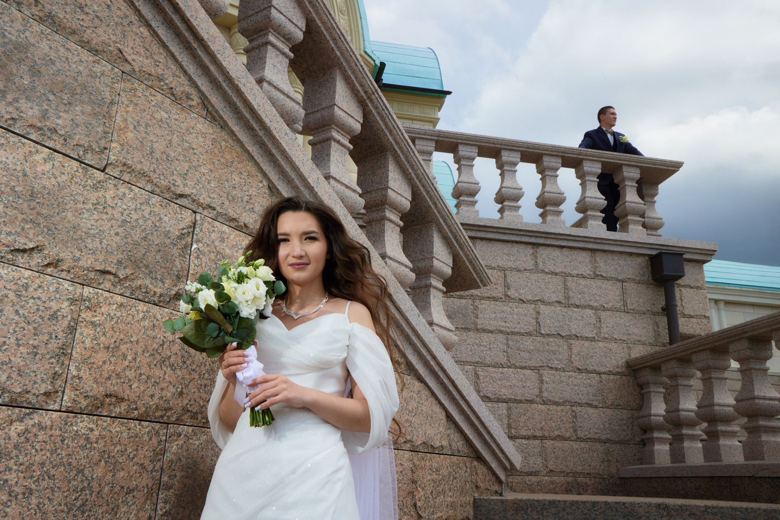 Свадебная фотосессия в студии «ЧеБэ» Самара. Свадебный видеограф и свадебный фотограф в Самаре Олег Слеб