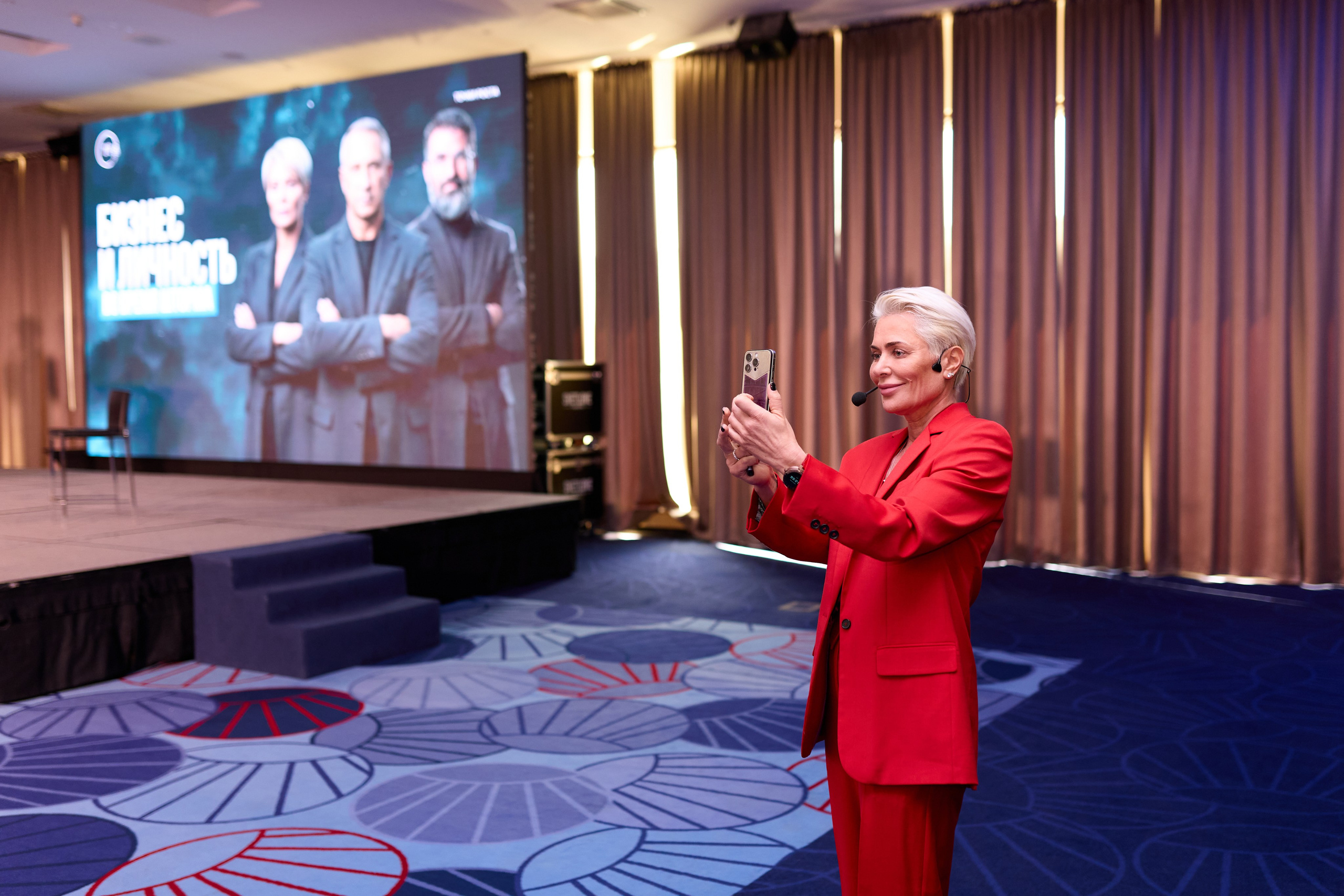 Форум «Точки Роста» — Бизнес-форум в СПБ. Репортажный фотограф в Санкт-Петербурге — Федор Борисов | Съемка мероприятий