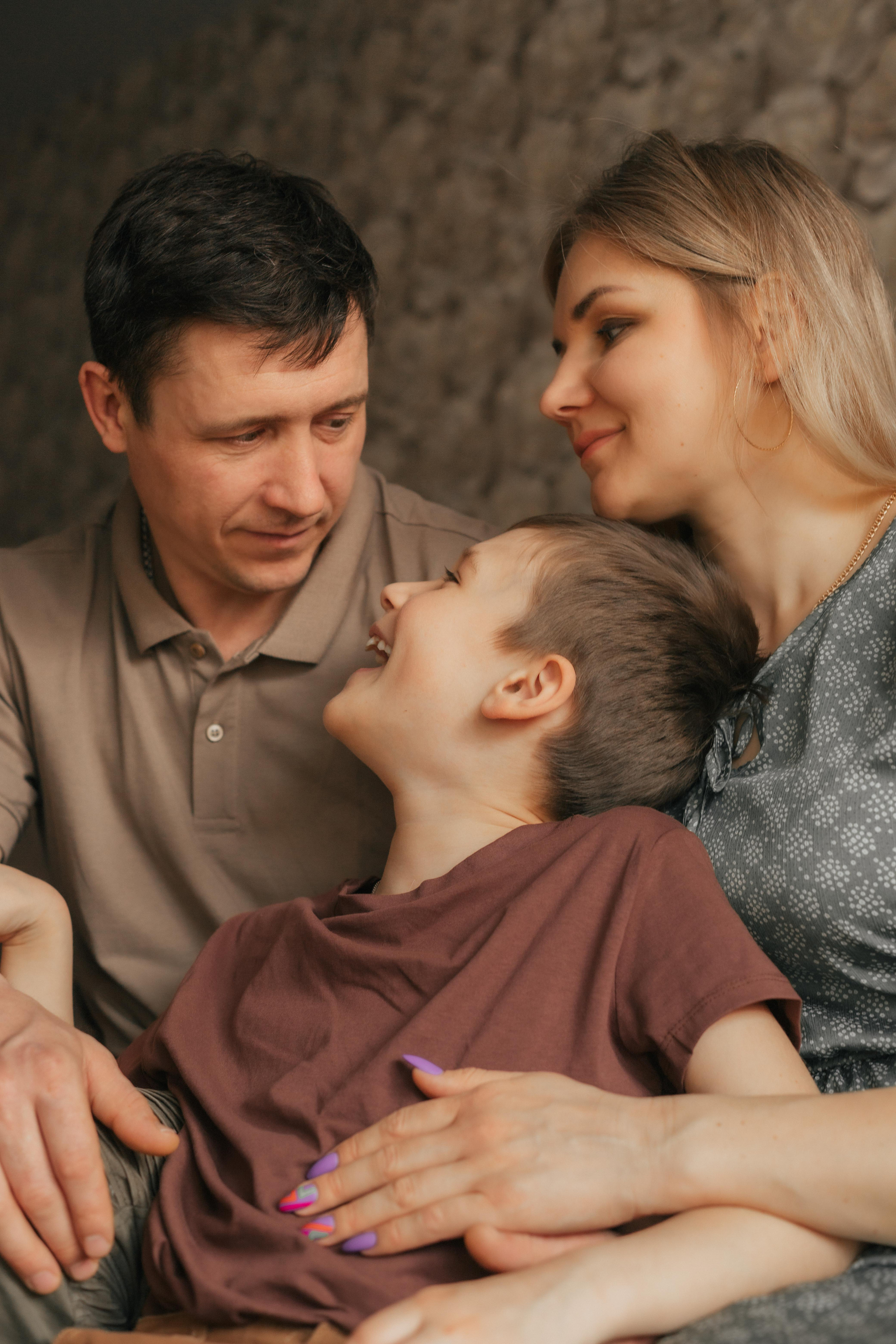 Домашняя съемка. Семейный свадебный интерьерный фотограф Тверь Санкт- Марина Свистунова