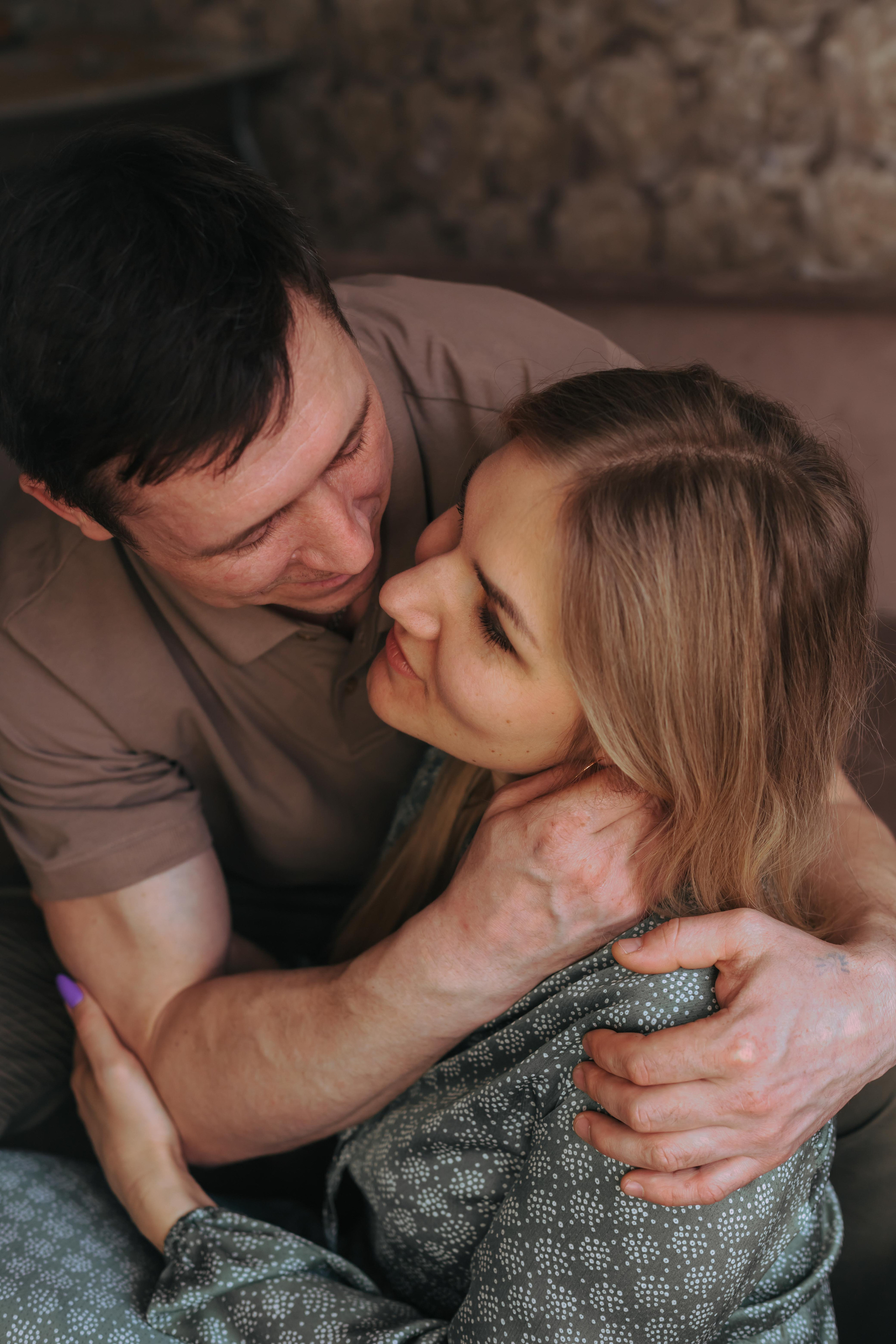 Домашняя съемка. Семейный свадебный интерьерный фотограф Тверь Санкт- Марина Свистунова