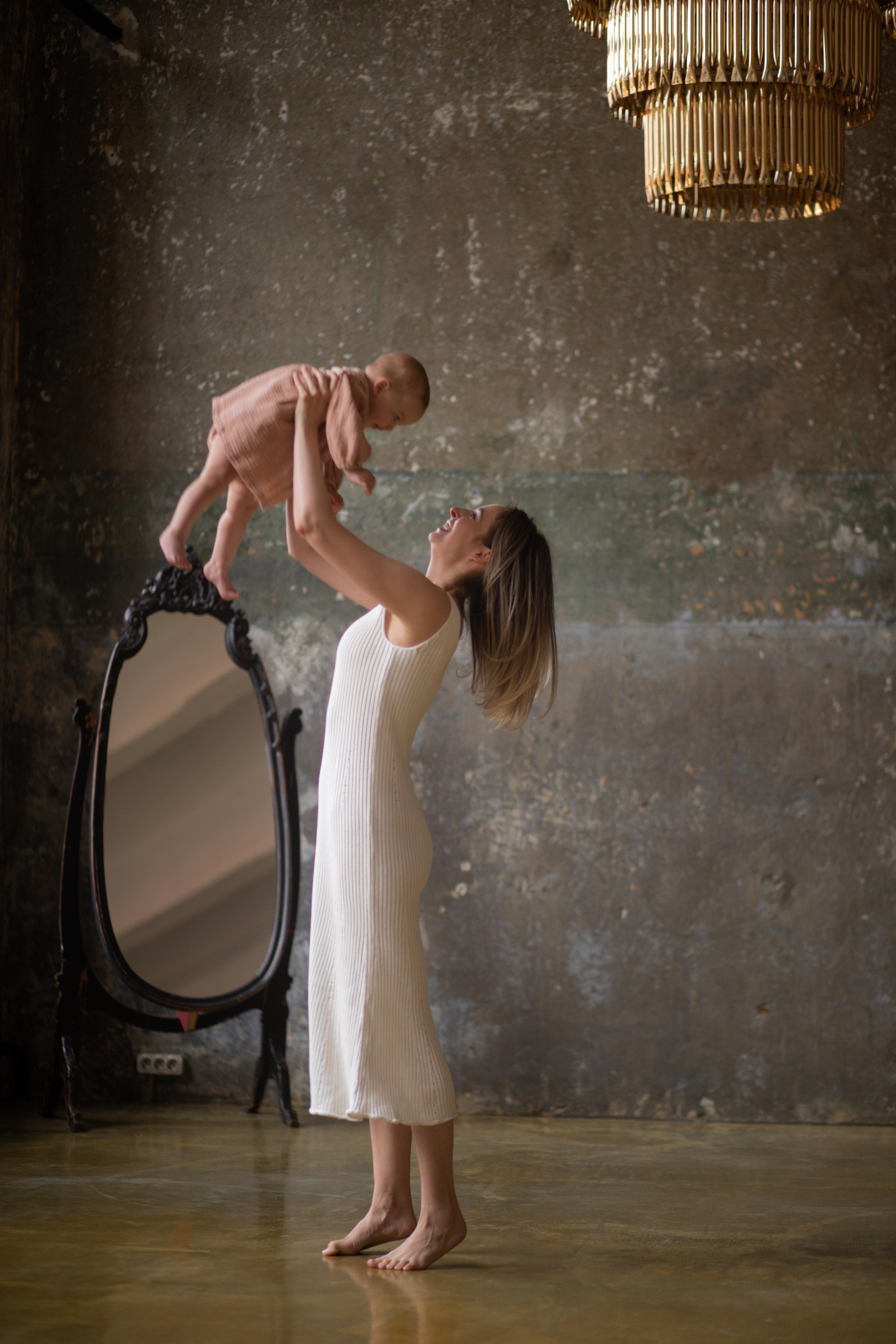 Студийная. Семейный свадебный интерьерный фотограф Тверь Санкт- Марина Свистунова