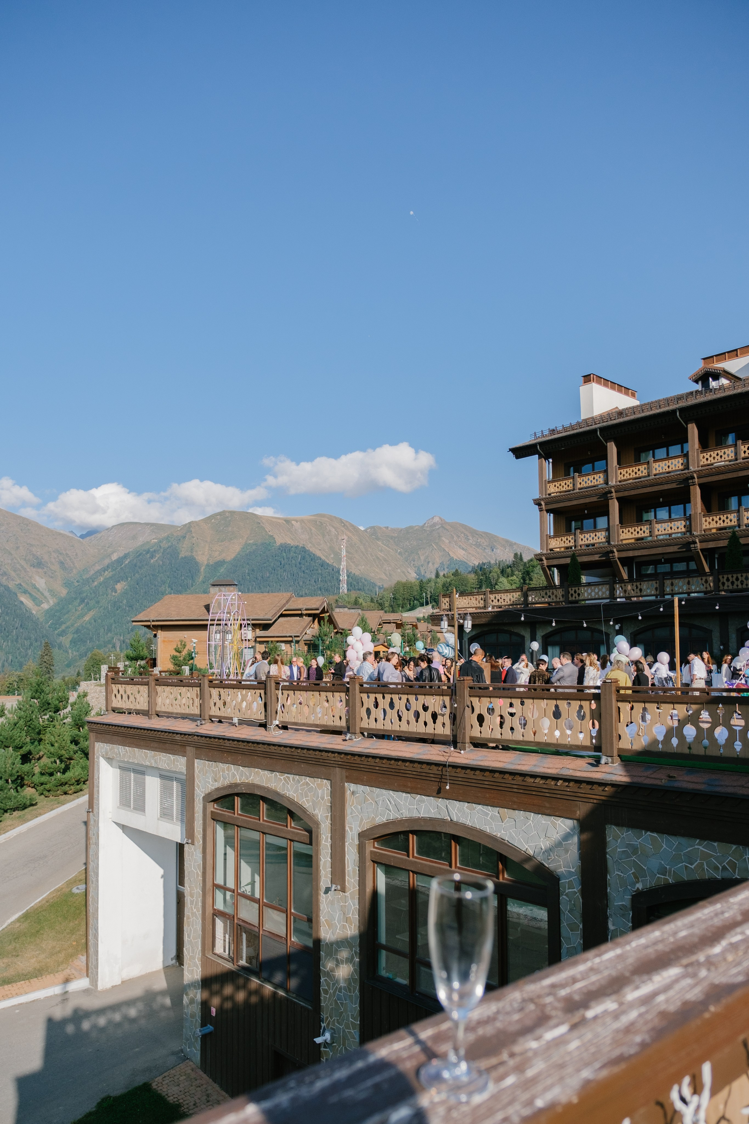 Фестиваль чувств. Свадебный Видеограф Фотограф в Сочи