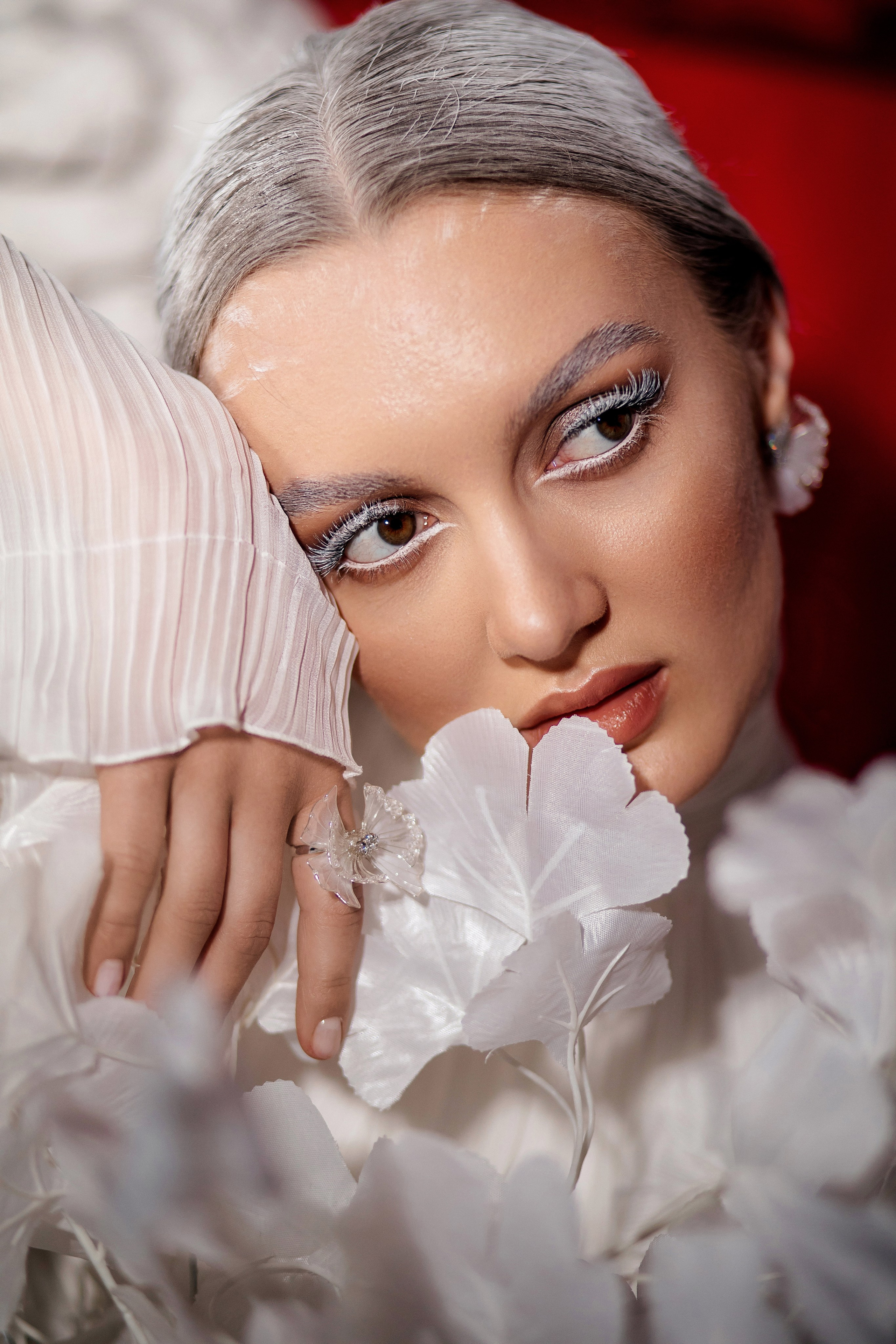 Для бренда украшений Оксана Туз. Свадебный и семейный фотограф Ибрагимова Мария из Екатеринбурга