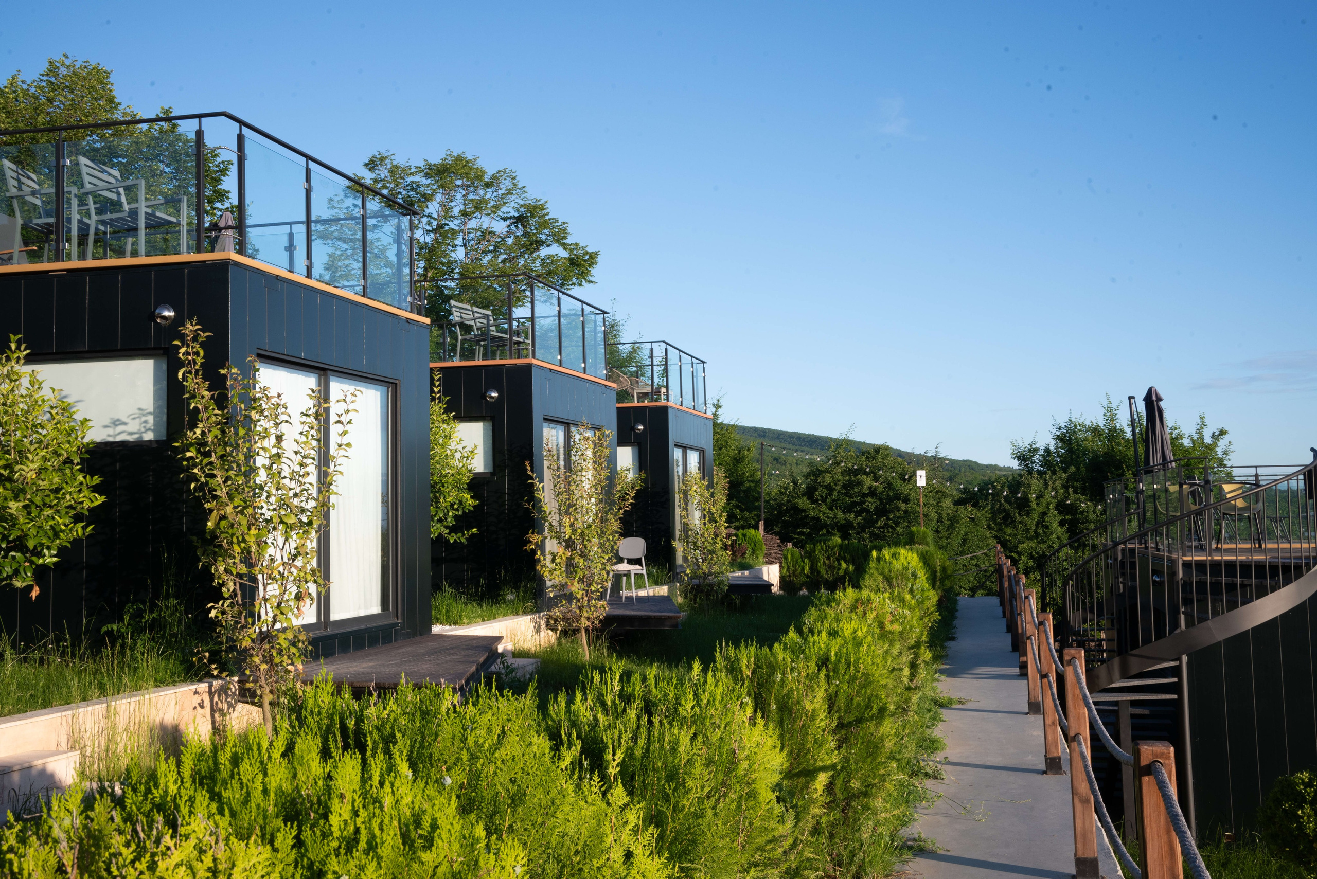 Съемка отеля Horizons. Портретный и свадебный фотограф в Тбилиси • xeniqo