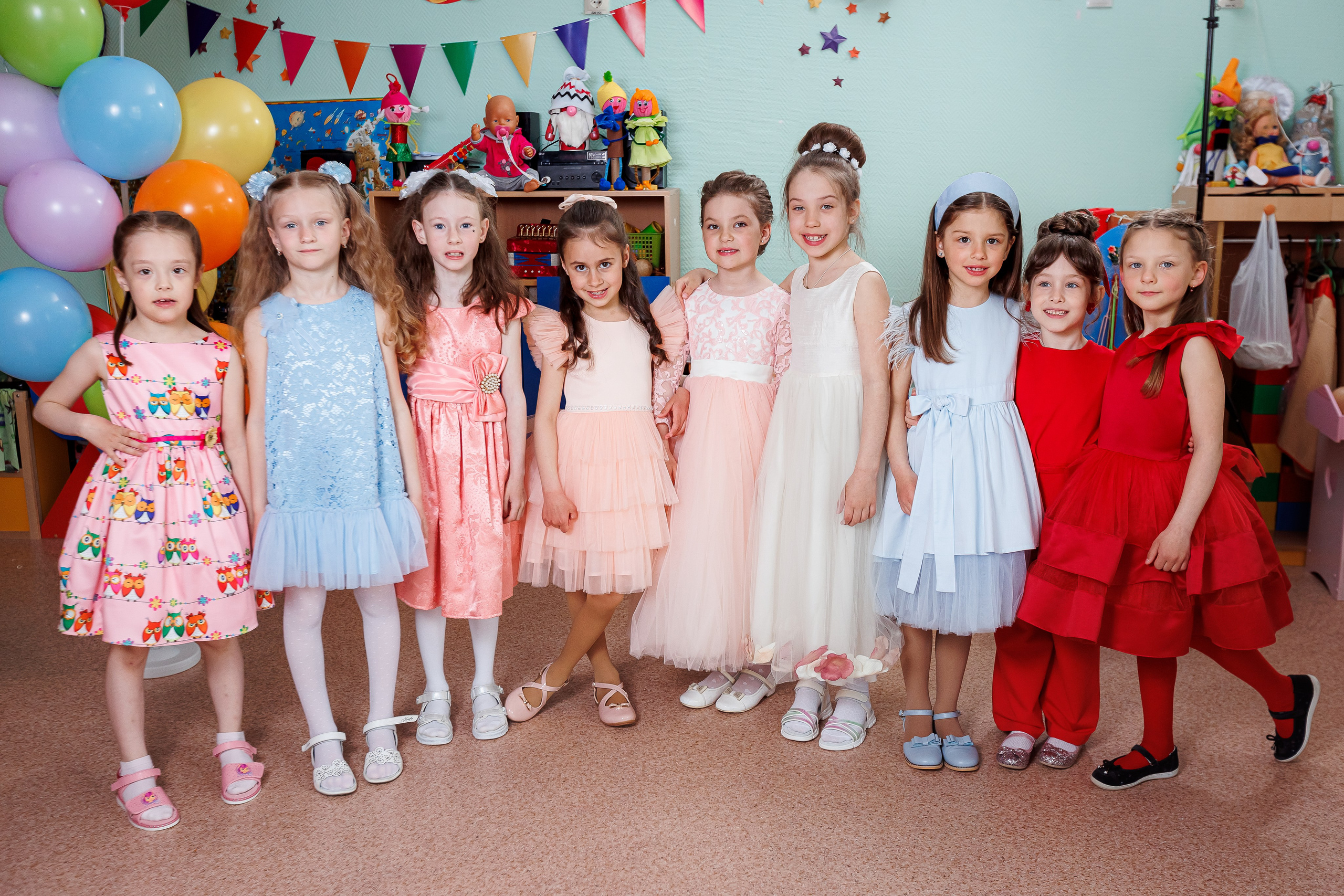 Портфолио Выпускные в детском саду. Семейный и детский фотограф Комина Елена, Власиха, Одинцово