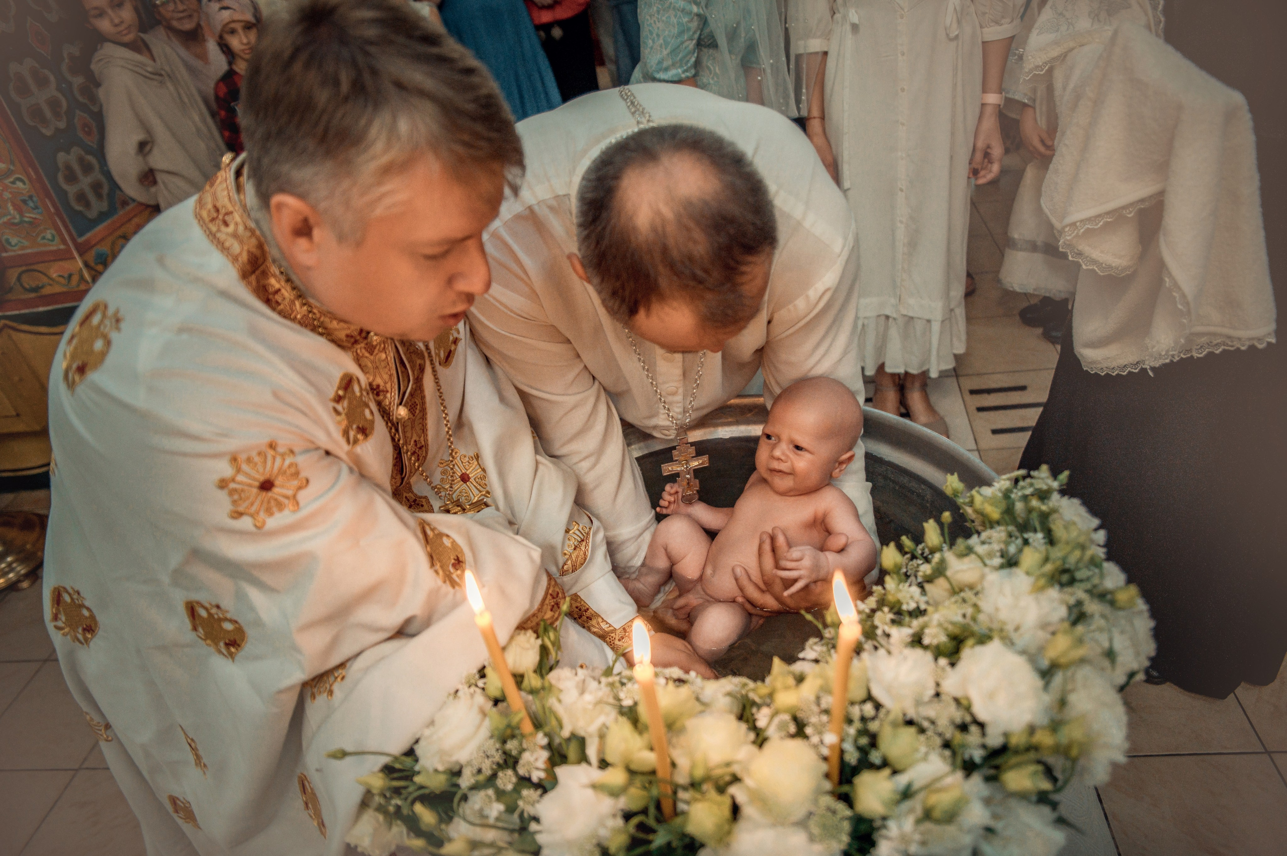 Таинство Крещения Филиппа, Храм святых Новомучеников и Исповедников Российских г. Волжский. Церковный, семейный и репортажный фотограф Волгоград, Волжский