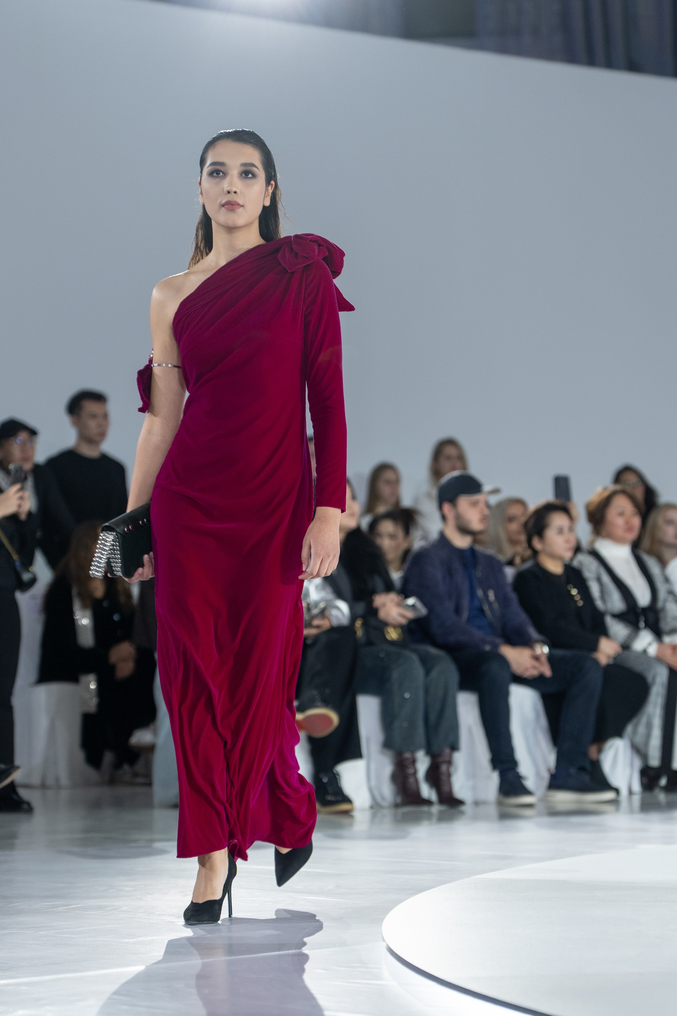 Brand TinAtin Magalashvilu. Сайт Алматинского НЮ АРТ, будуар и фэшн фотографа Дениса Карпенко