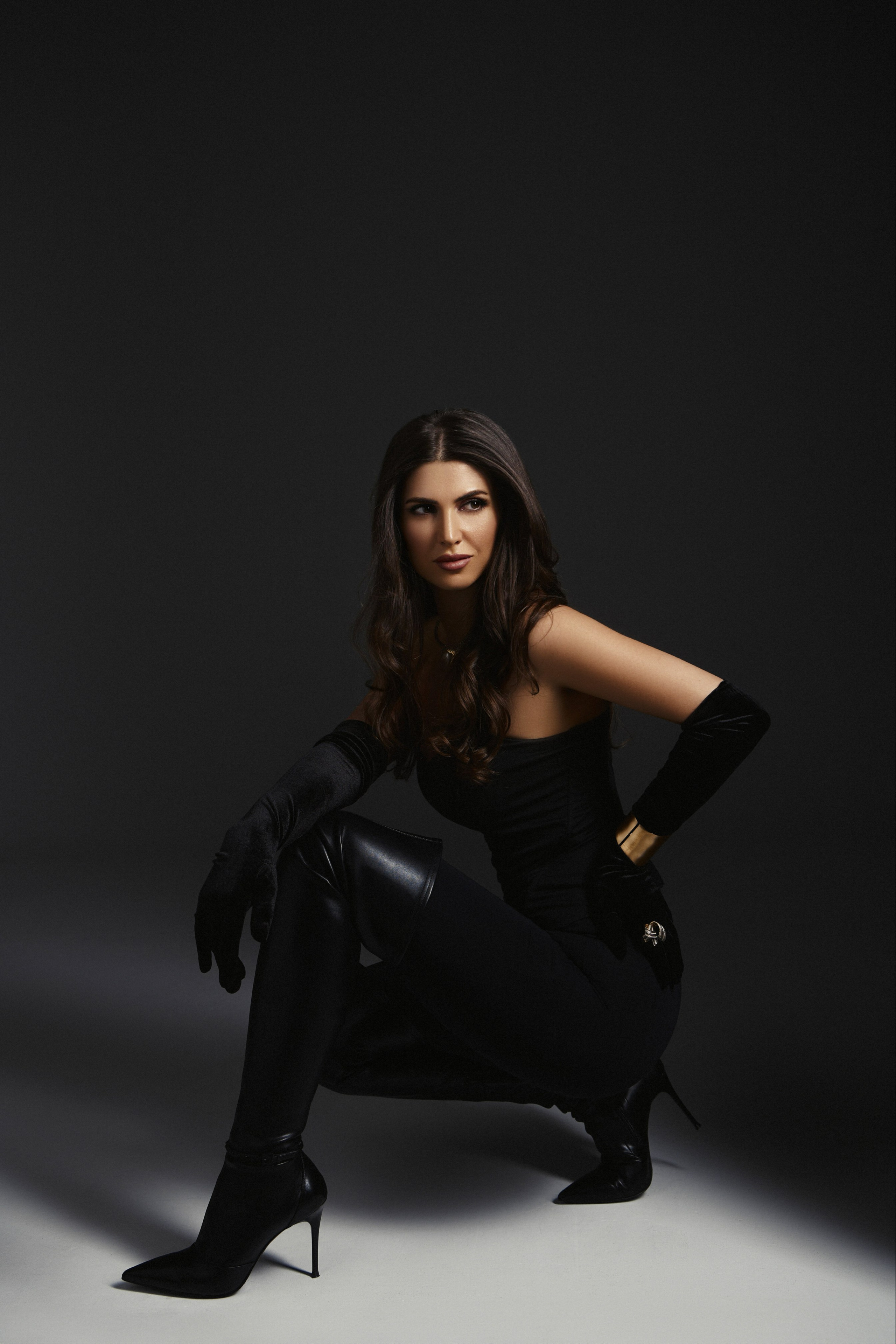 Армине. Ph.emmi