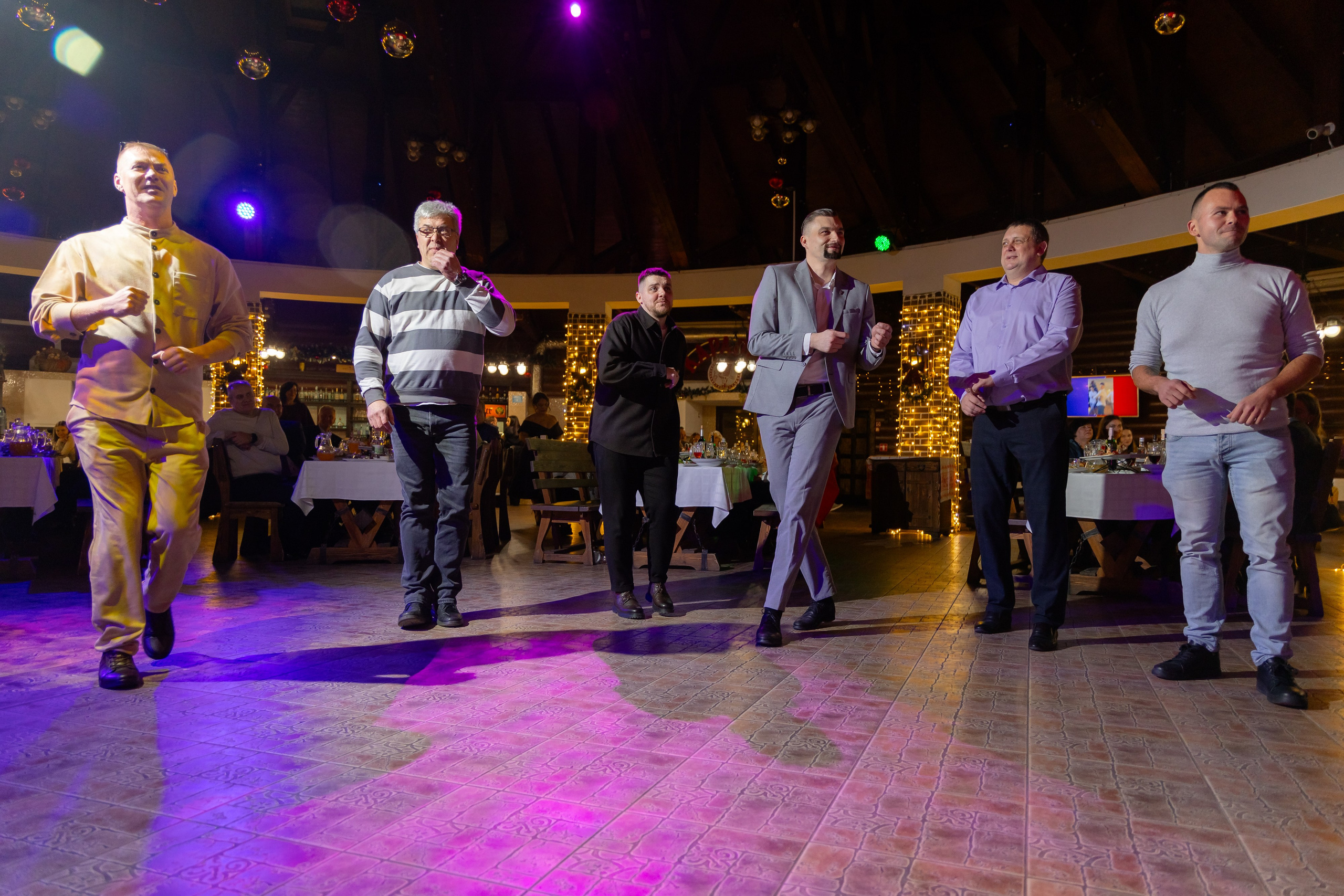 Корпоративная новогодняя съемка для логистической компании ИТА. Свадебный фотограф в Минске/Беларуси Сергей Спиридонов