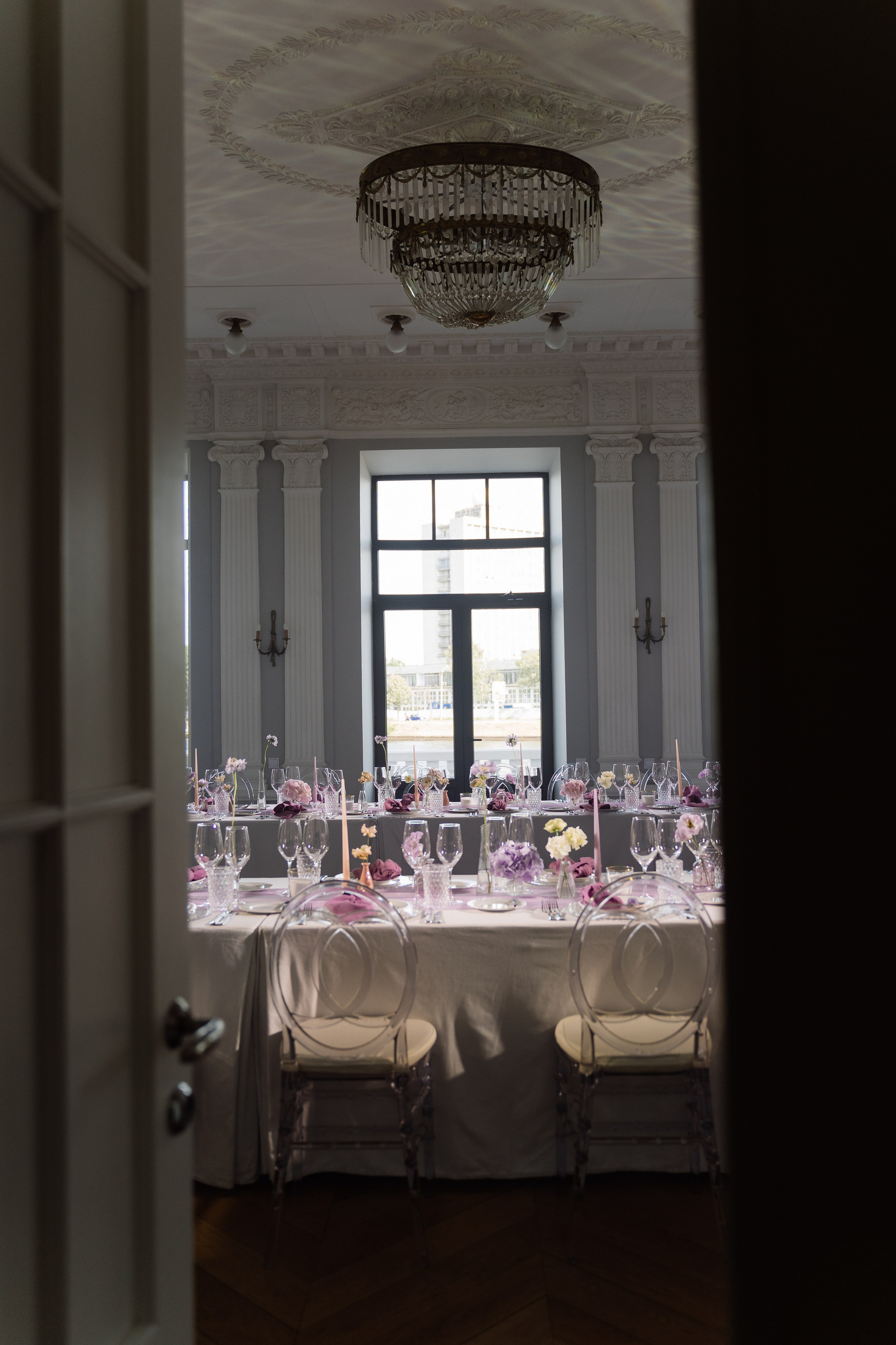 Свадьба в особняке путиловых. Свадебный фотограф организатор в Санкт-Петербурге Ассоль Опарина