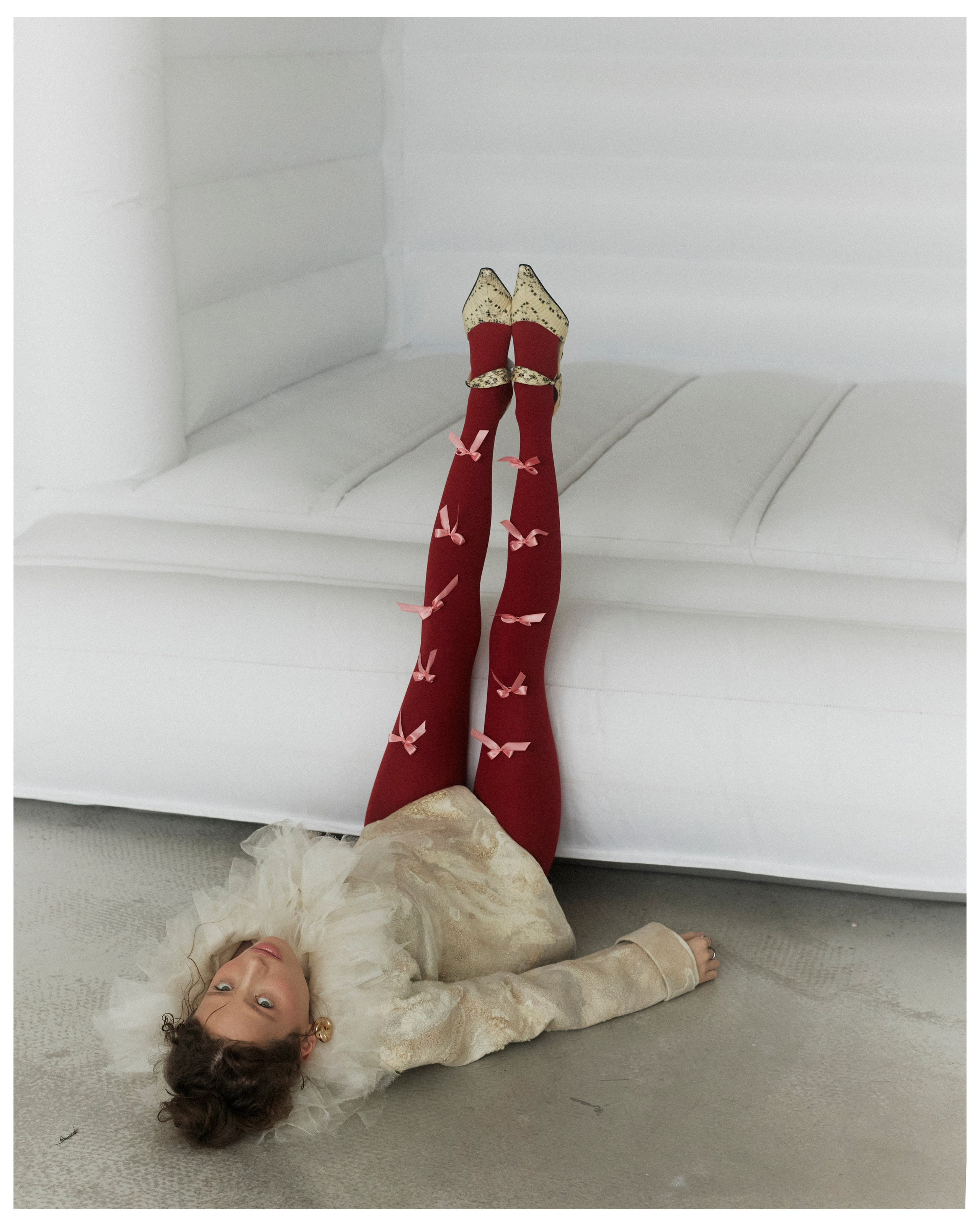 Julia / art. Влада Зюзина — adalwzet posmotri — коммерческий фотограф в Москве — портретный фотограф, фотограф для брендов