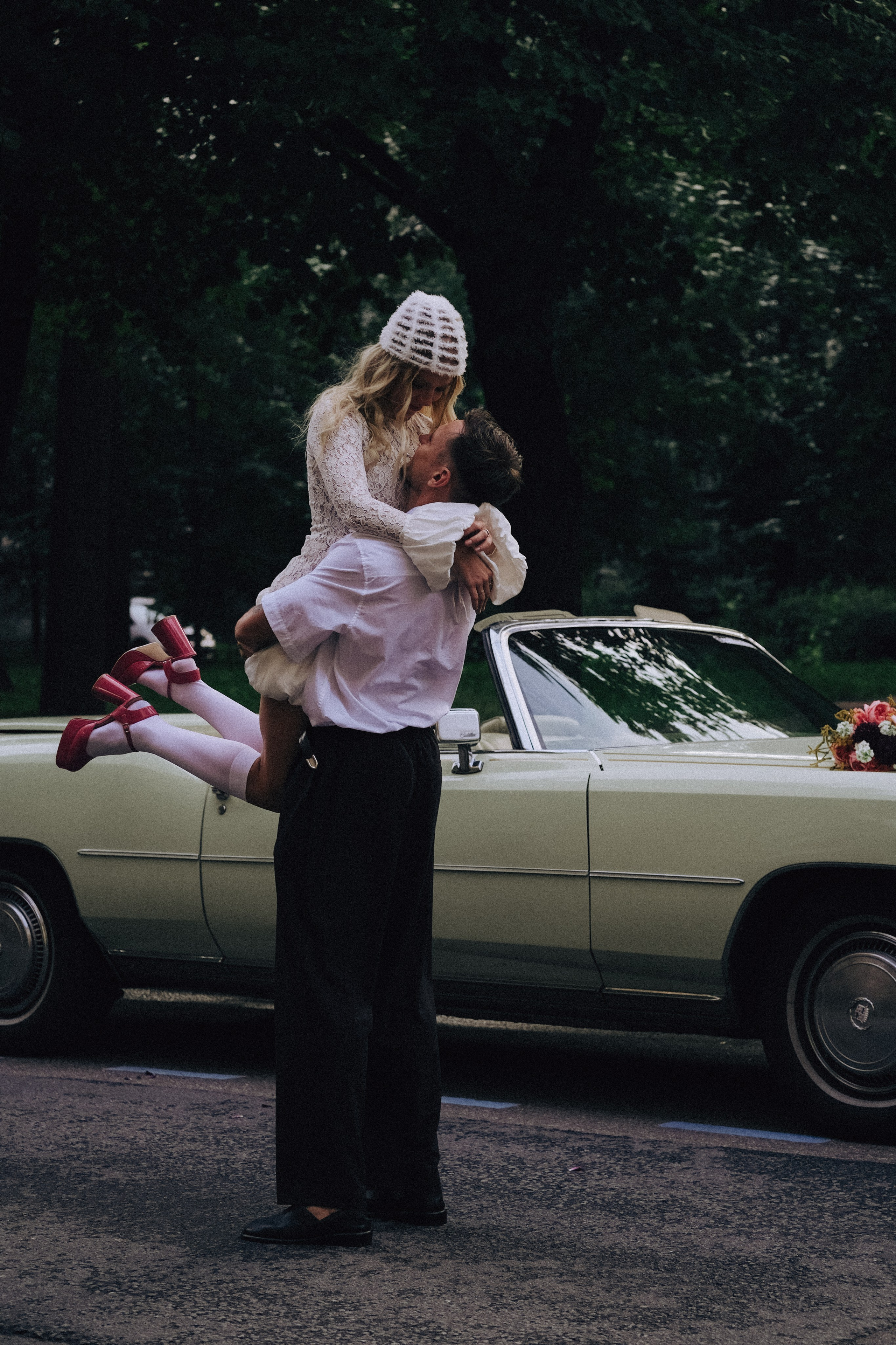 СВАДЕБНАЯ СЬЕМКА С КАБРИОЛЕТОМ В САНТК-ПЕТЕРБУРГЕ НА ПЕТРОГРАДКЕ В ОТЕЛЕ ПАНОРАМИКА. Профессиональный фотограф, Санкт-Петербург — Виктория Богомолова