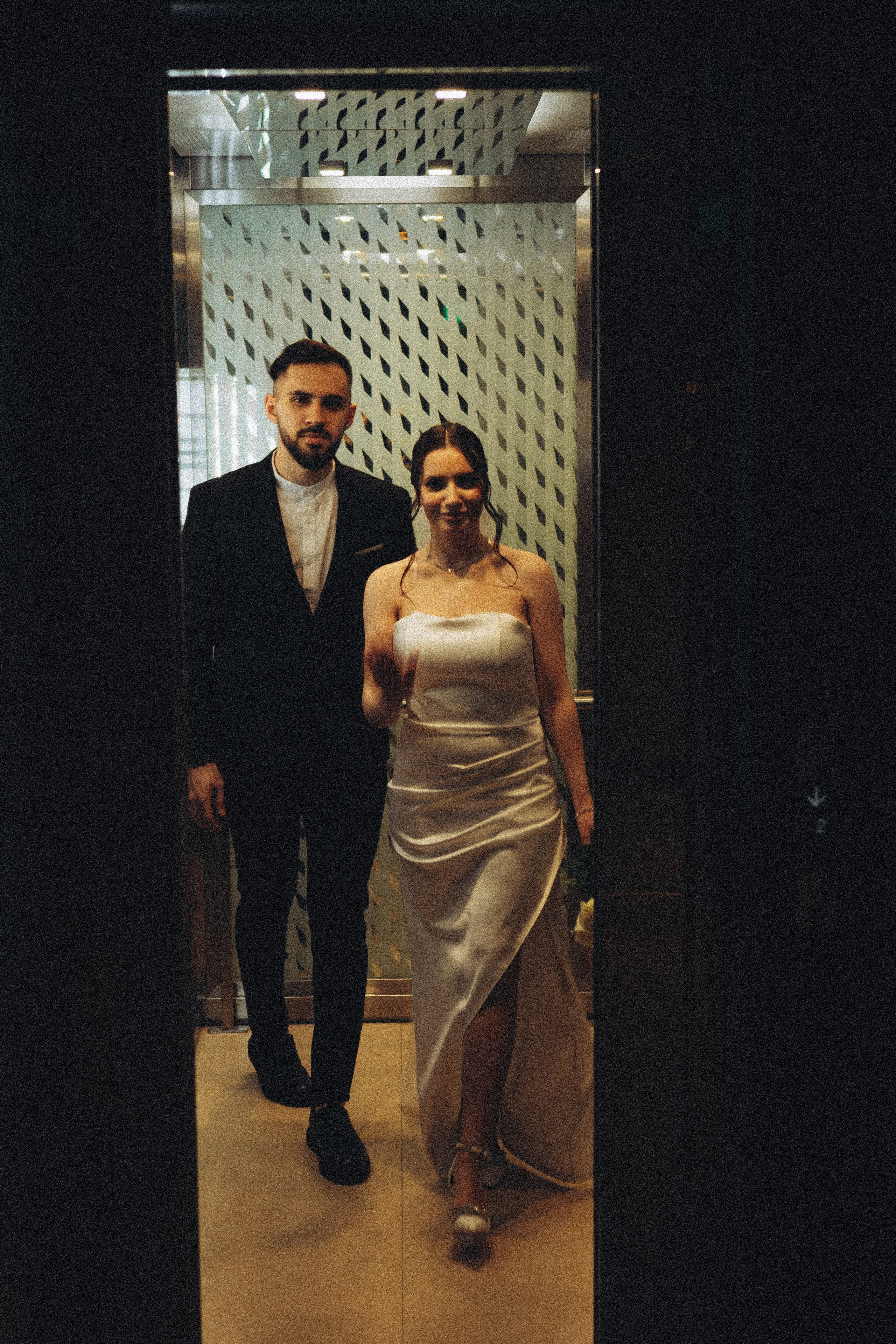 СВАДЕБНАЯ СЬЕМКА СБОРОВ ЖЕНИХА И НЕВЕСТЫ В ОТЕЛЕ И ТАКЖЕ ФОТОСЕССИИЯ В ОТЕЛЕЕ МЕГАПОЛИС БРЯНСК. Профессиональный фотограф, Санкт-Петербург — Виктория Богомолова