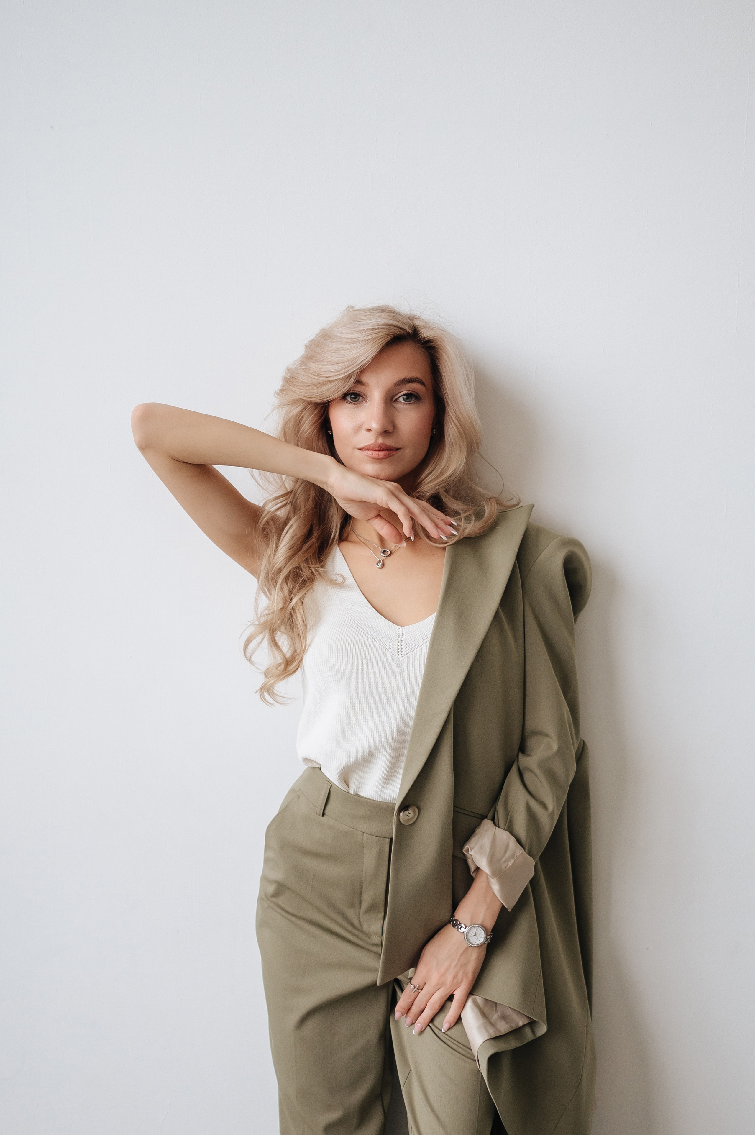 Индивидуальная фотосессия в студии для Кати. Фотограф в Москве и Московской области Таня Яблочкина