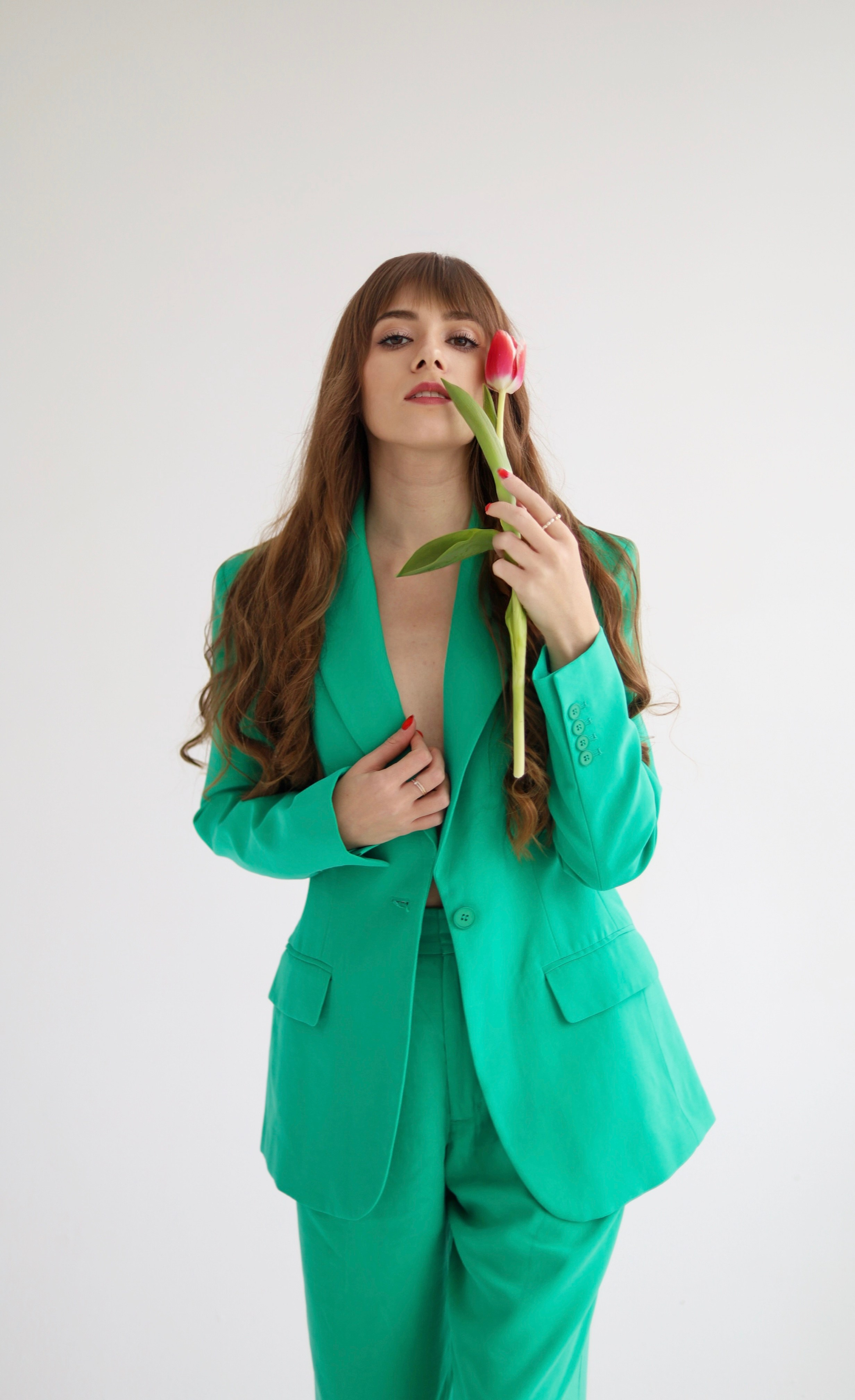 Рената. One Take Studio. Главная