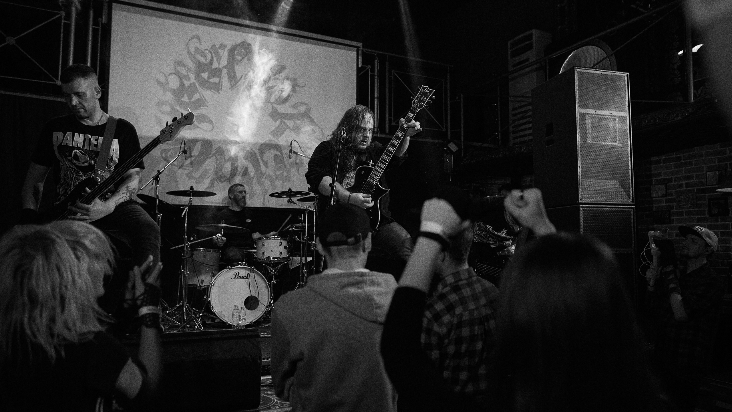 2023-11-03. Abysslooker