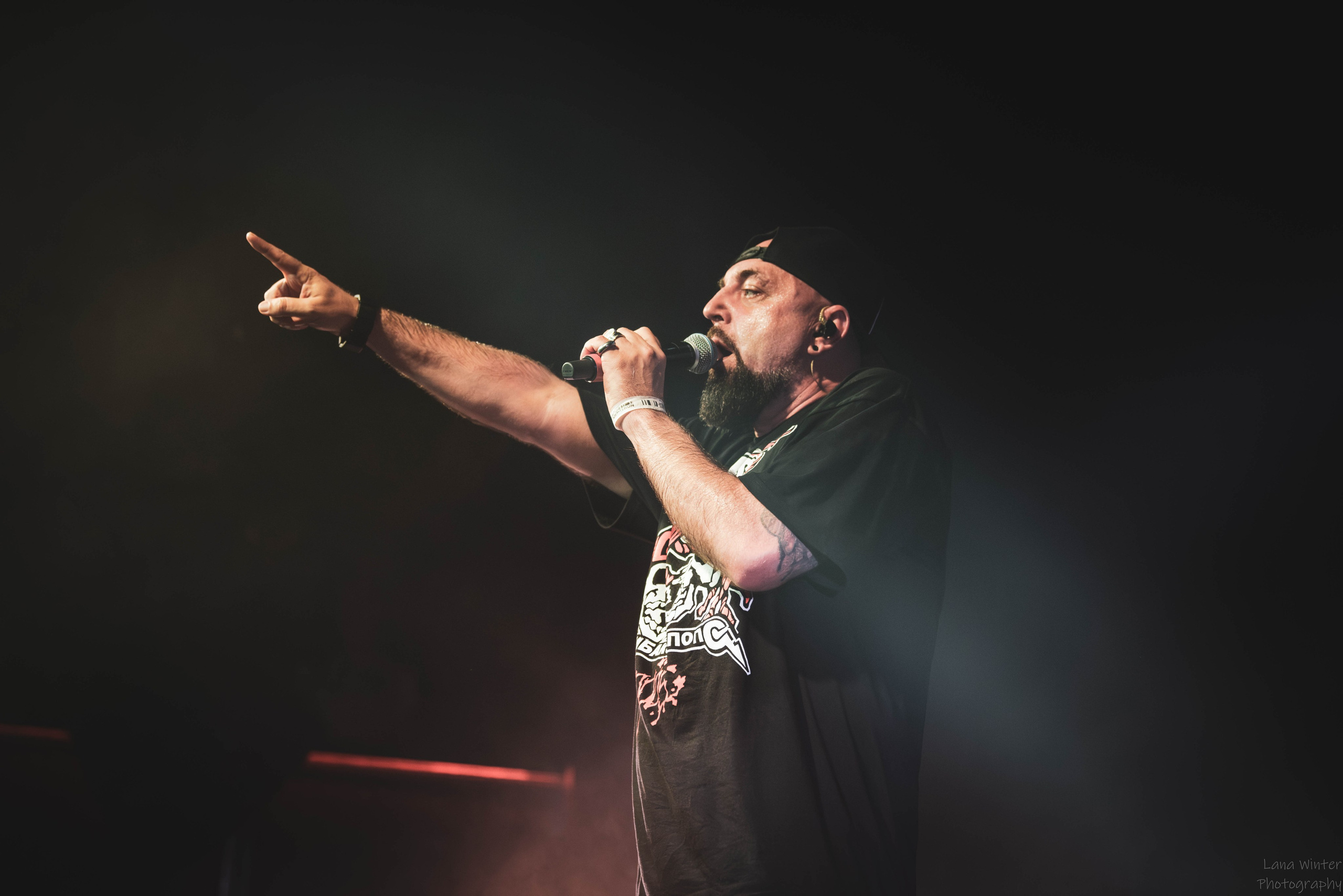 7000$ (29 июня 2025 года, Москва, клуб Урбан). Фотограф Светлана Блинова, Москва и Московская область