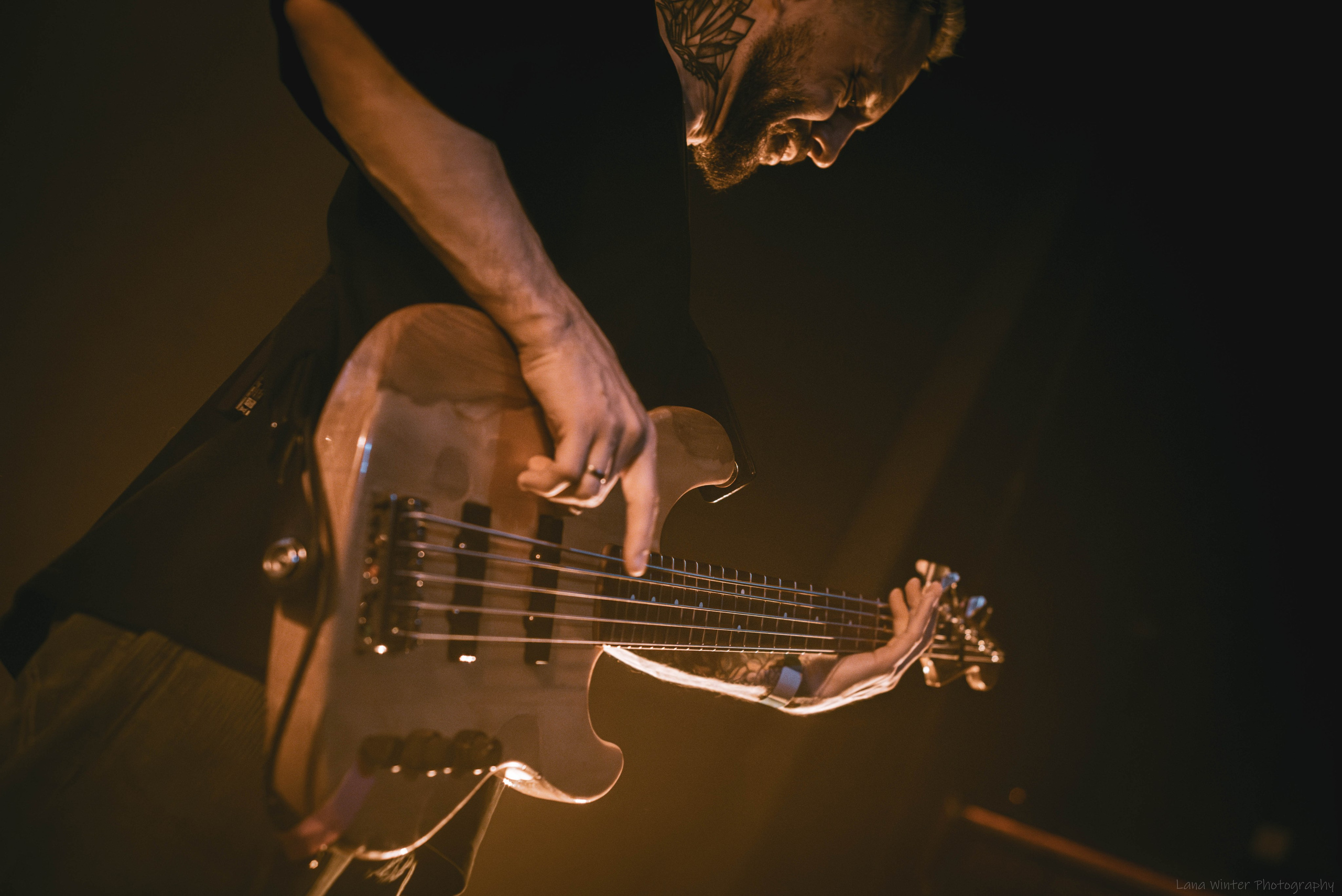 7000$ (25 января 2025 года, Москва, клуб Урбан). Фотограф Светлана Блинова, Москва и Московская область