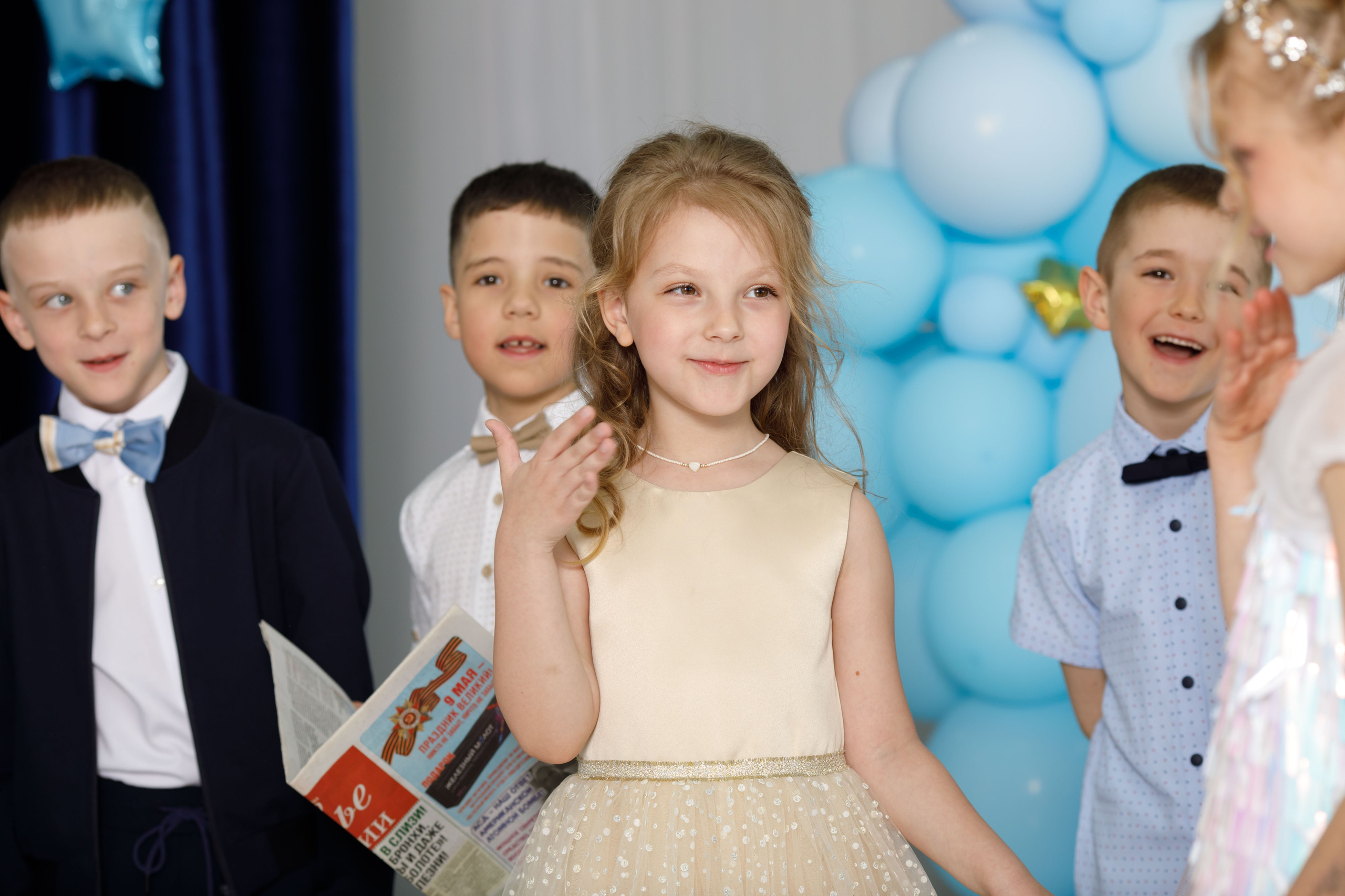 Выпускной в Гармонии. Фотограф Анна Телекаева, выпускные альбомы, семейные и репортажные съемки в Омске