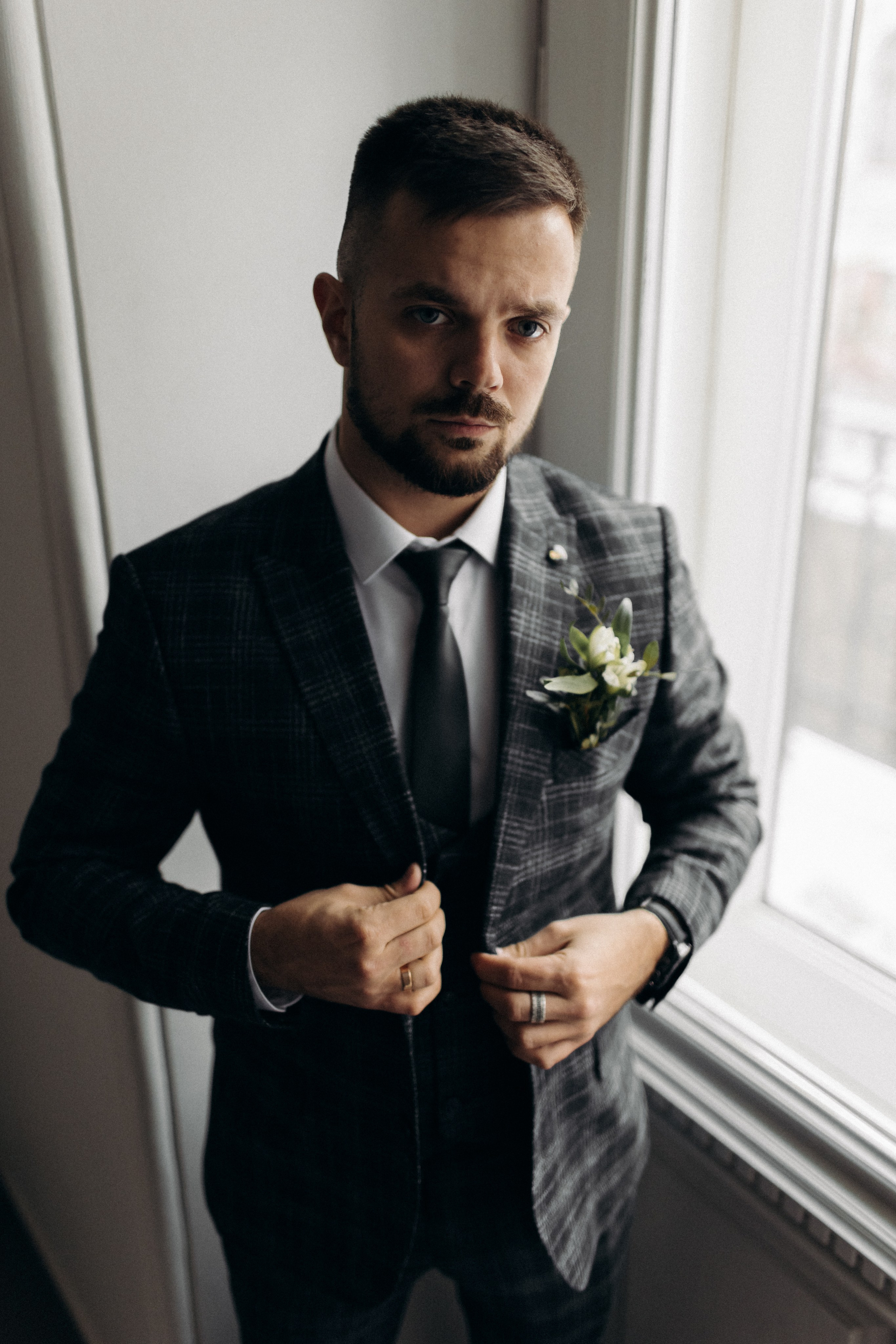 Эдуард и Вера (загс, прогулка). Фотограф свадебный семейный в Красноярске Шукшина Наталья