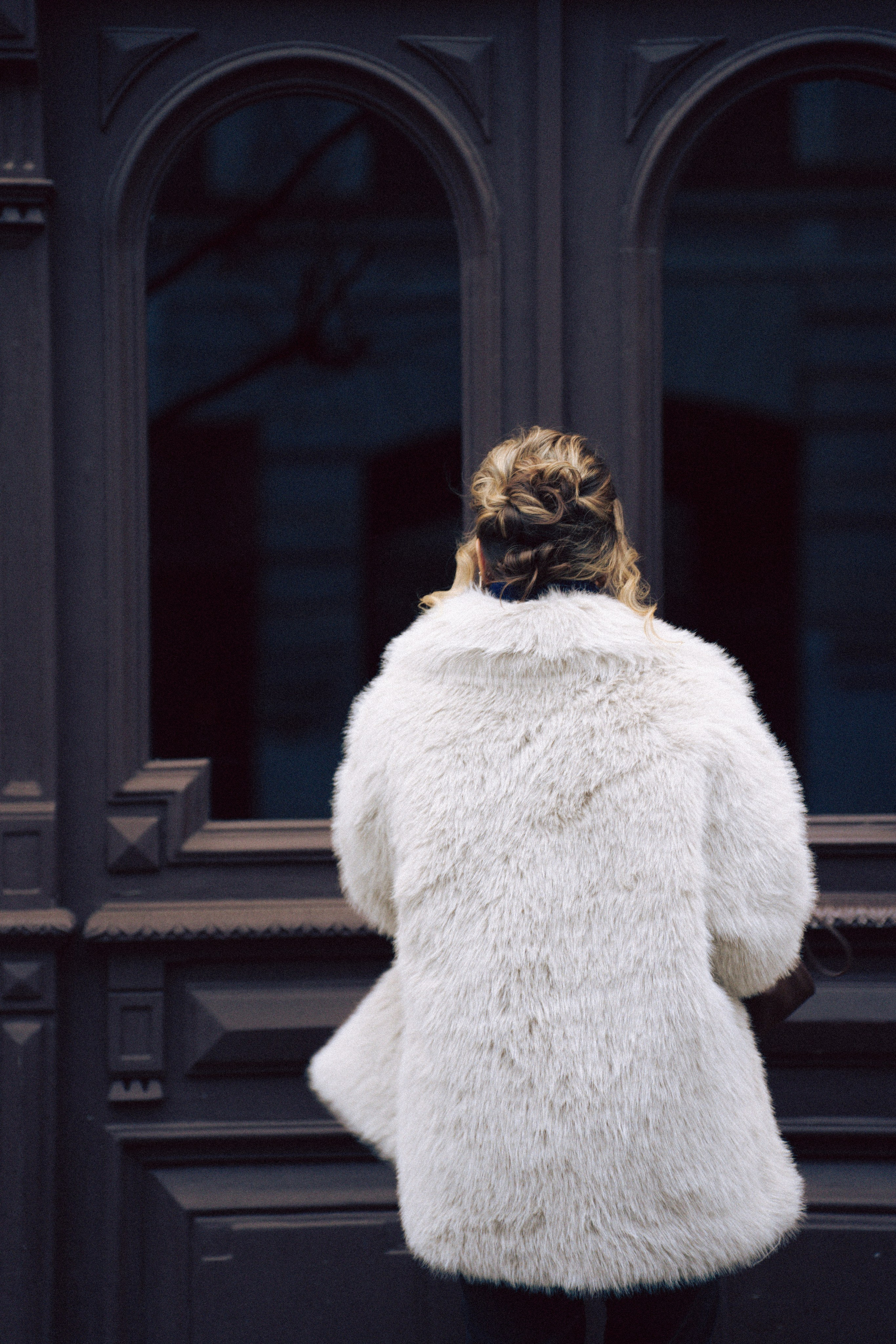 НОВОГОДНЯЯ ФОТОСЕСИИЯ В СТУДИИ ДЛЯ ДЕВУШКИ И ПРОГУЛКА ПО ЧЕРНЫШЕВСКОЙ. Профессиональный фотограф, Санкт-Петербург — Виктория Богомолова